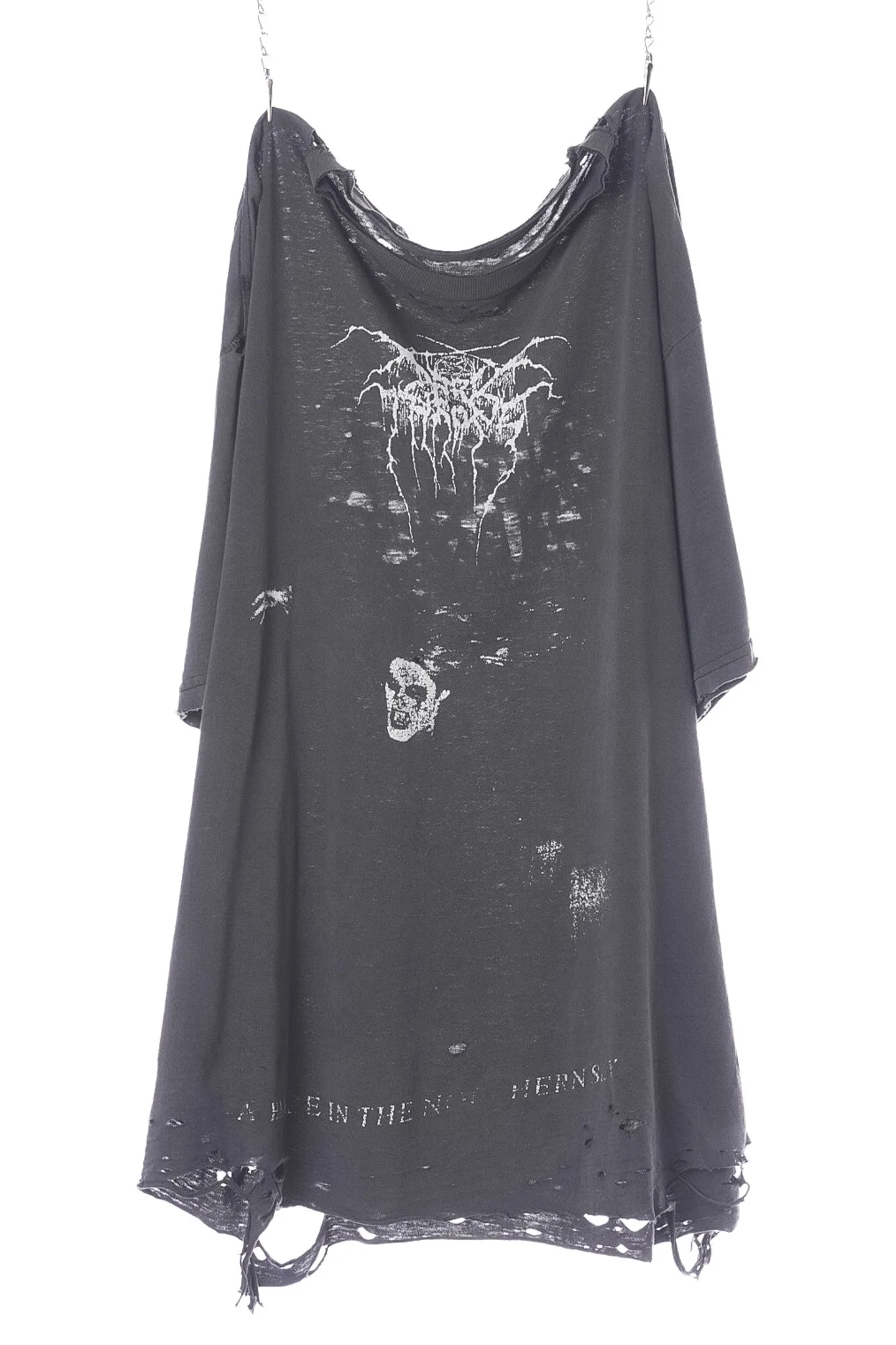 dark throne blaze in northern sky-01.jpg