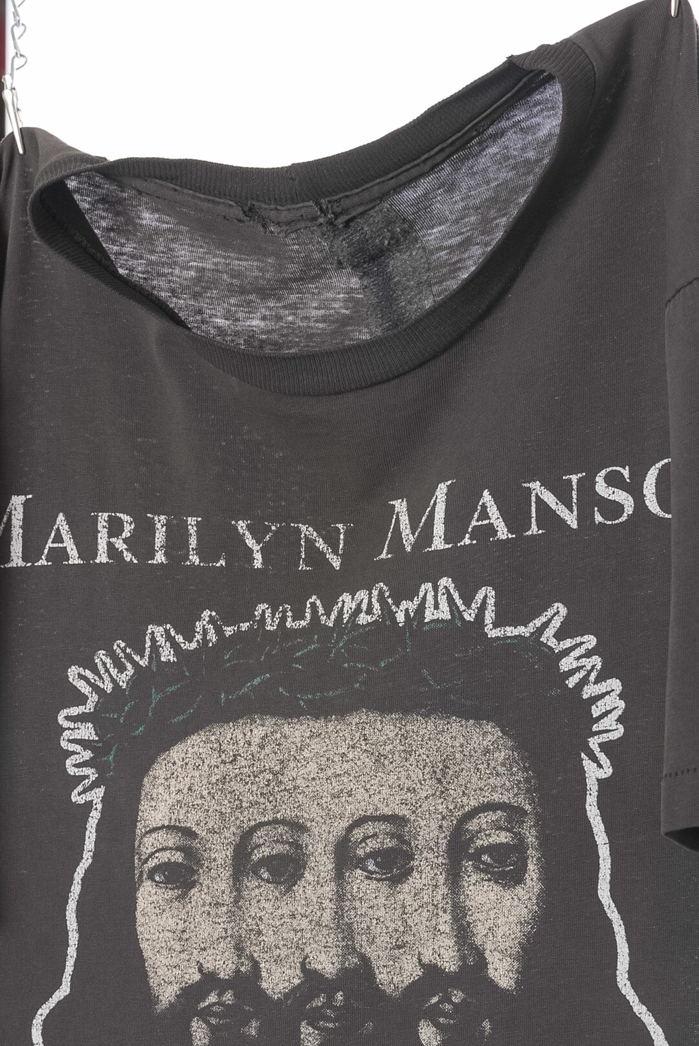 manson believe-09.jpg