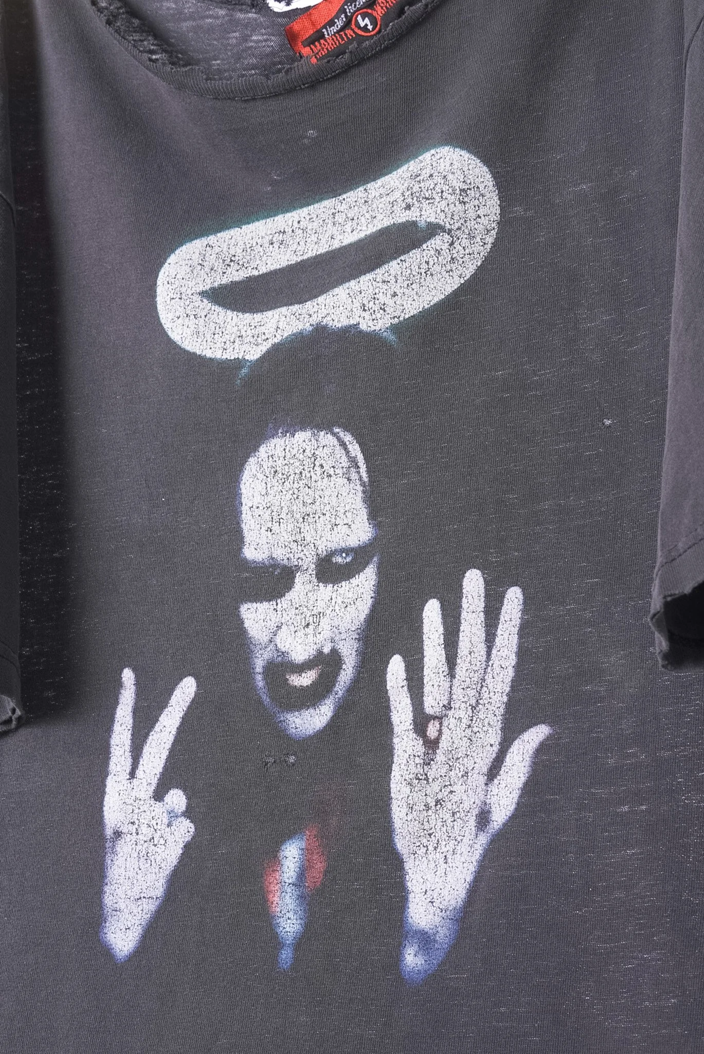 manson middle fingers-07.jpg