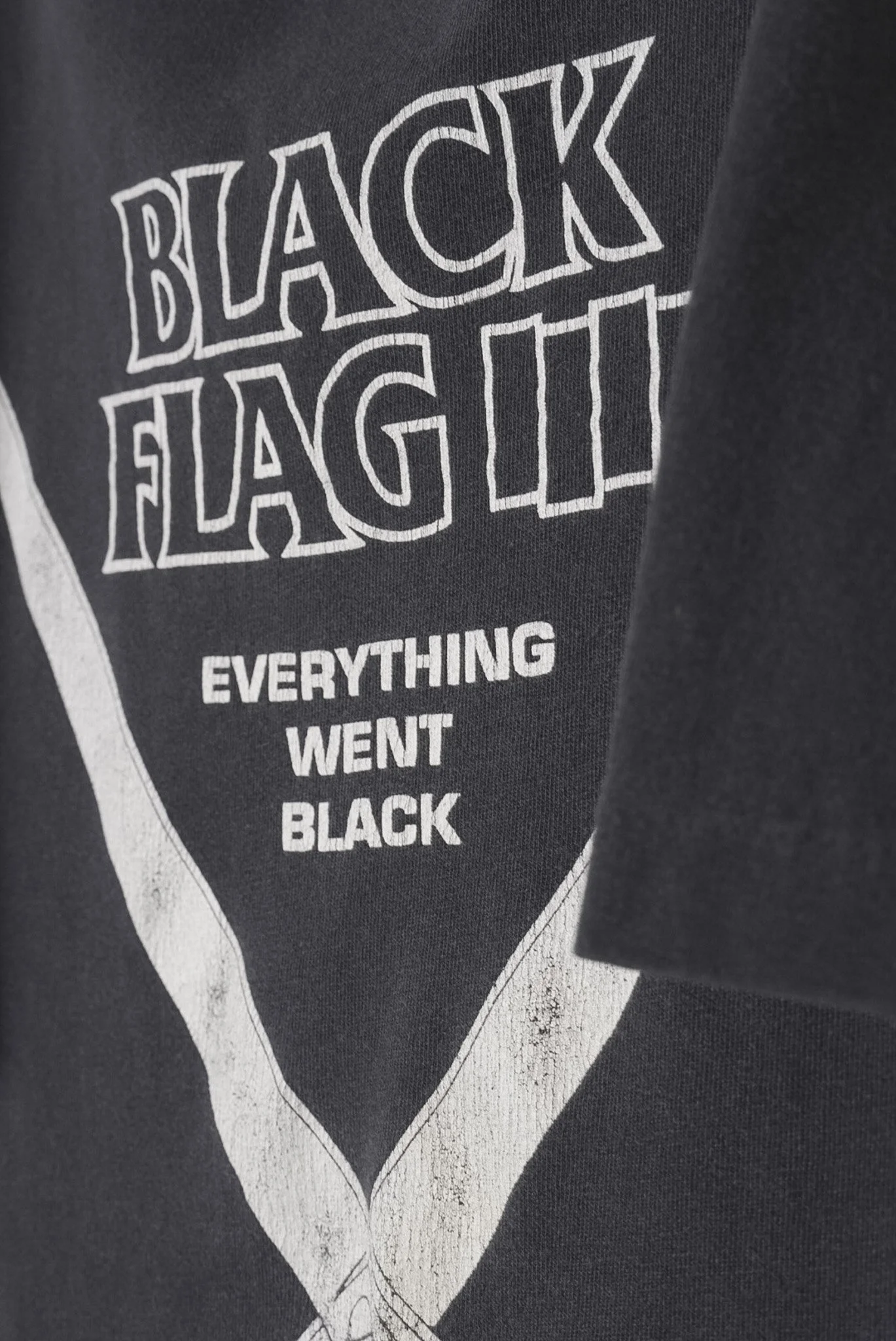 everything went black black-08.jpg