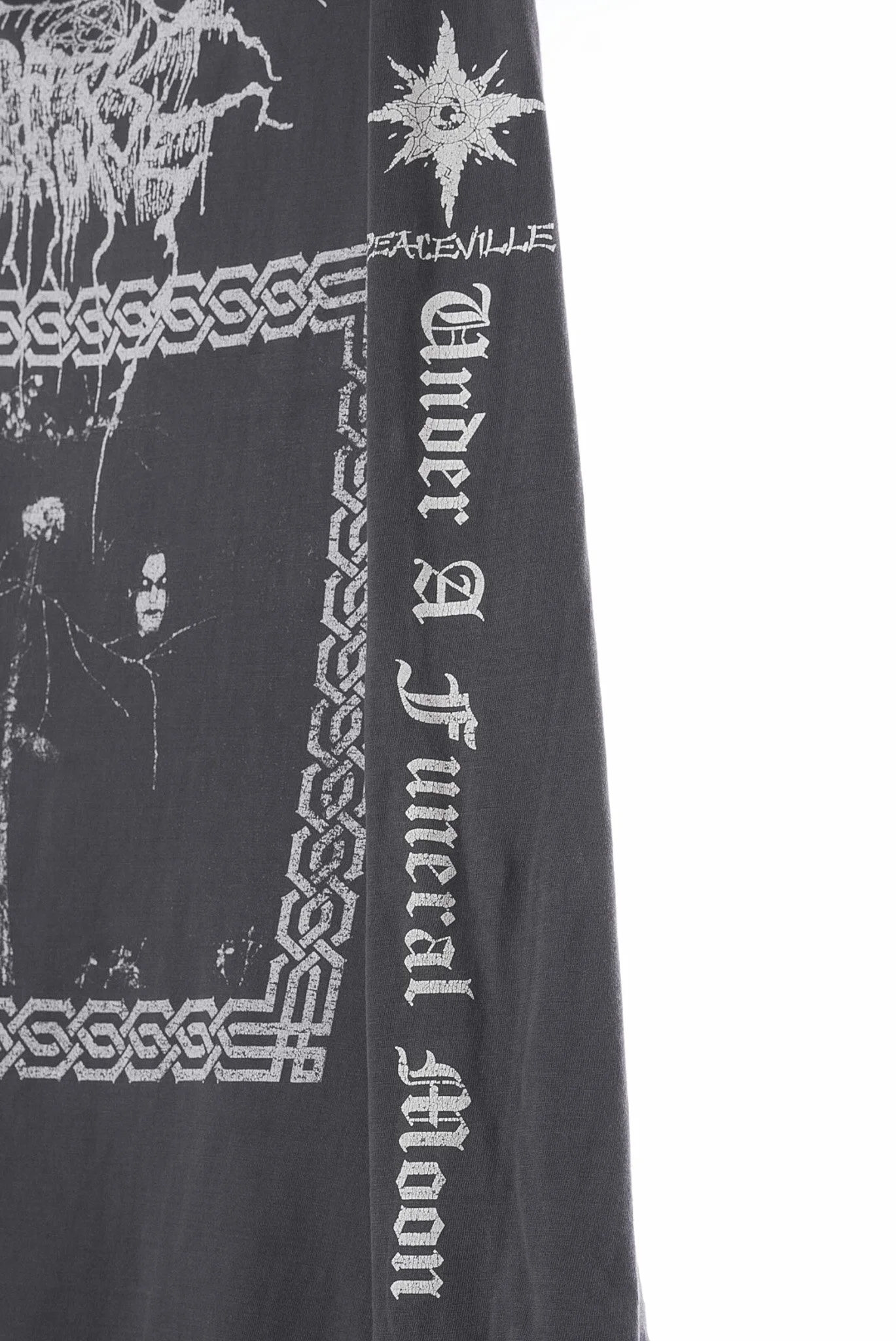 dark throne taakferd-08.jpg