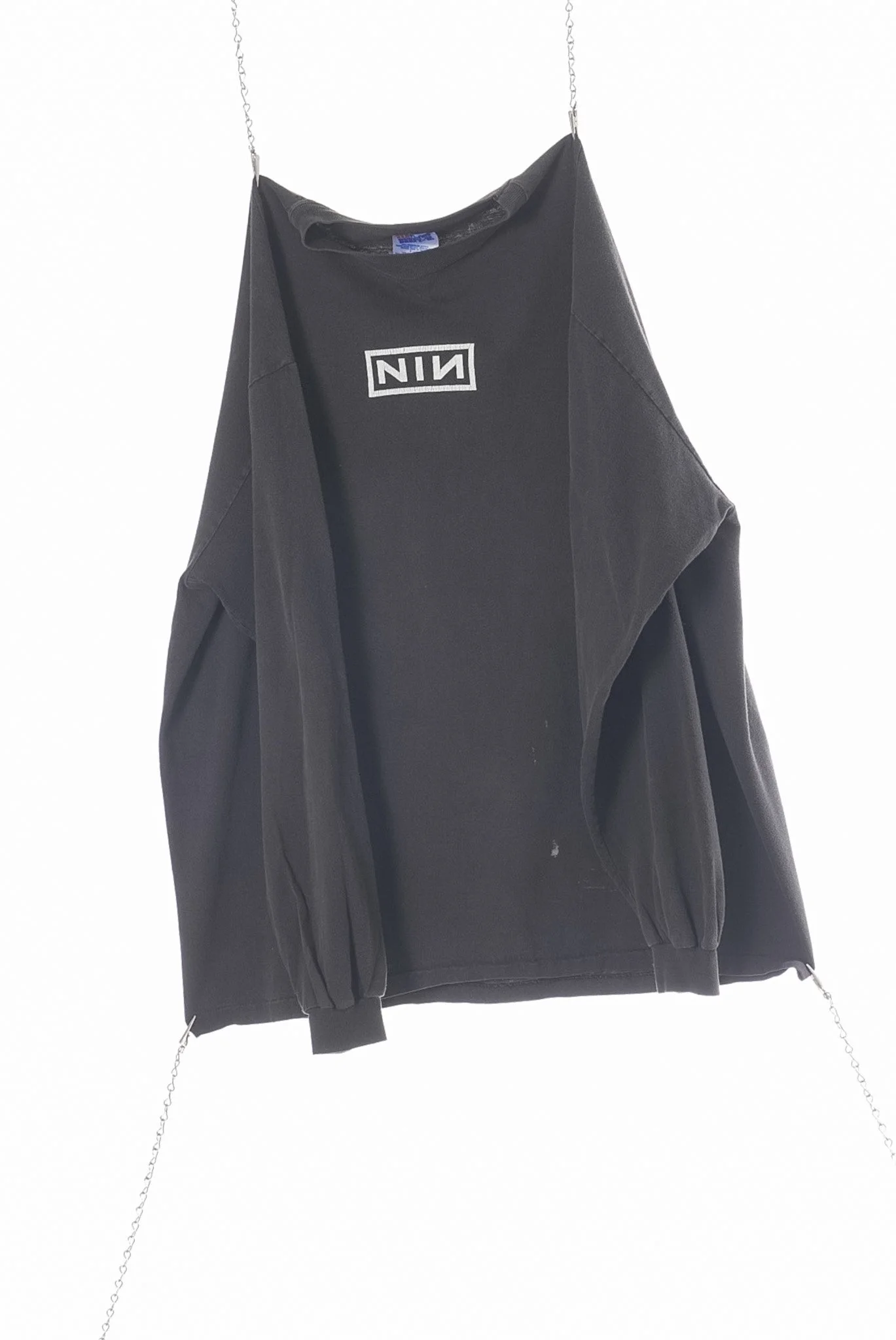 nin long sleeve-08.jpg