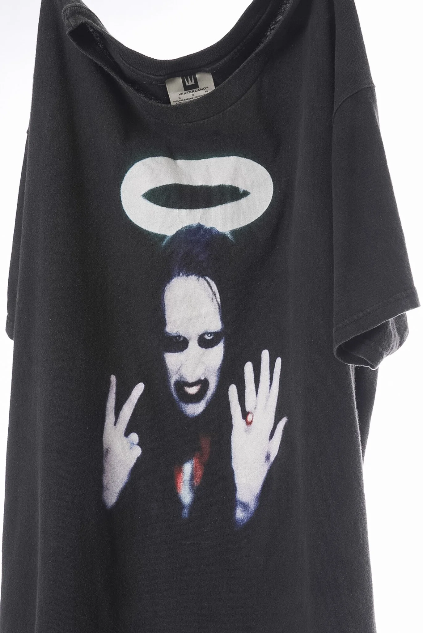 manson halo-02.jpg