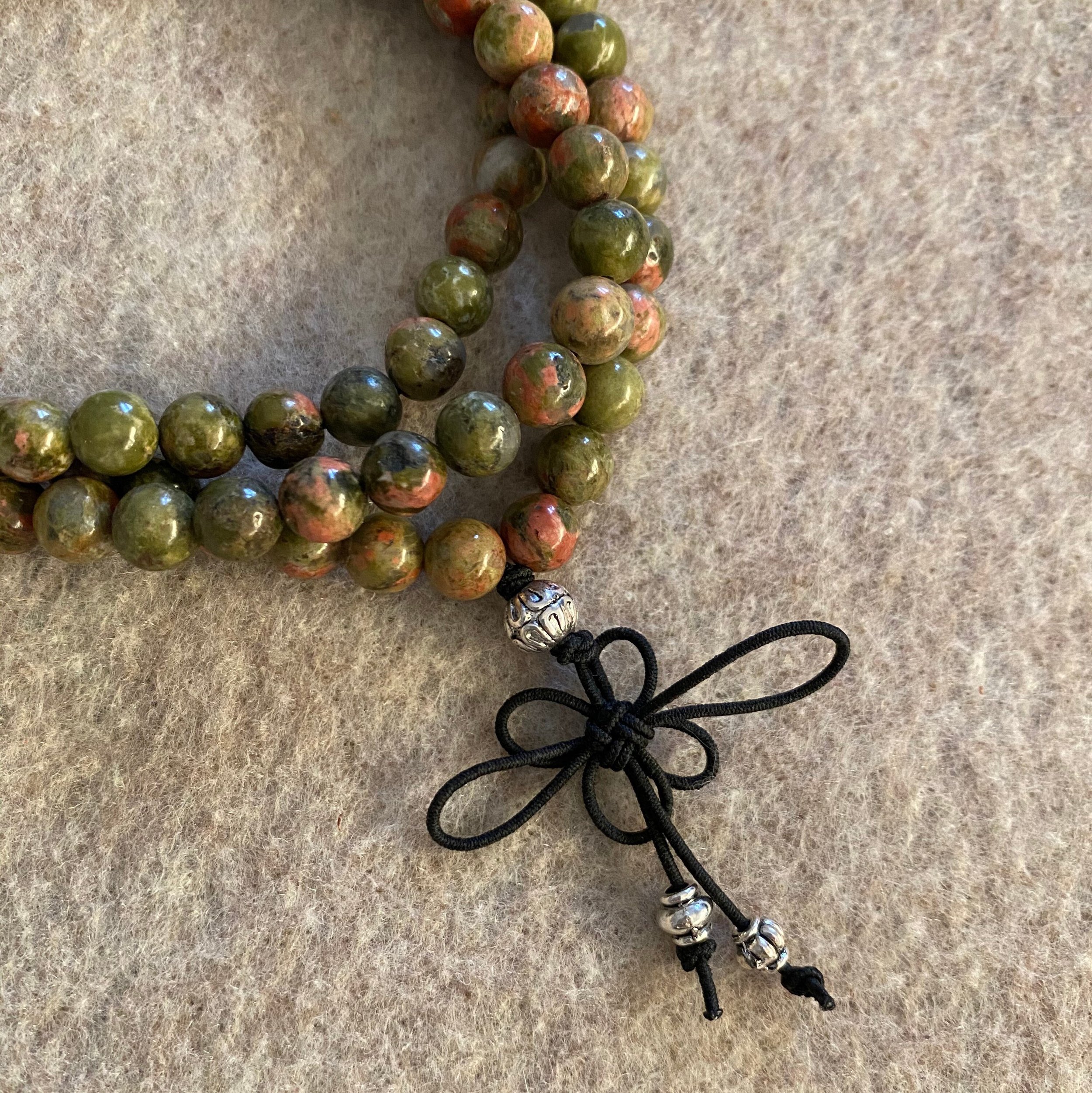 https://i.etsystatic.com/6993516/r/il/f4f2d4/2653911531/il_fullxfull.2653911531_7hua.jpg