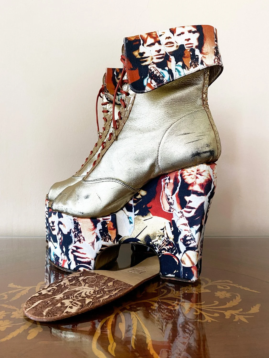 BOWIE WEDGE Terry de Havilland Mick Rock David Bowie