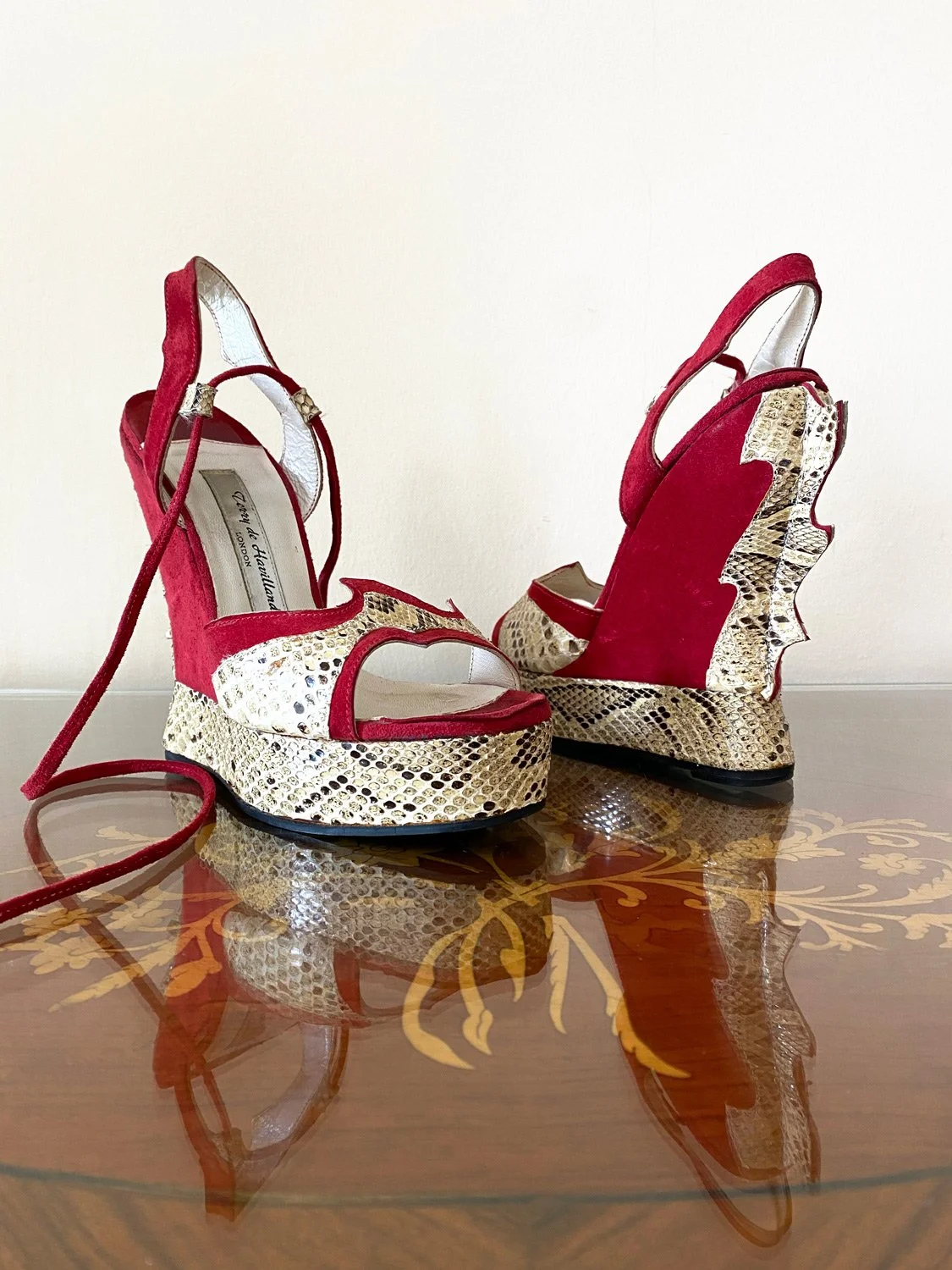 SAFFIE Terry de Havilland Custom Made London 2004