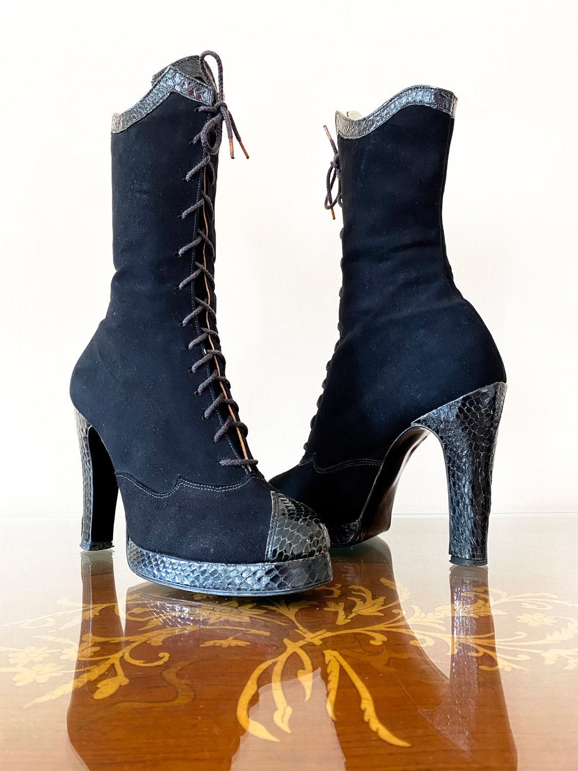 WITCHYCOO Terry de Havilland London 1975