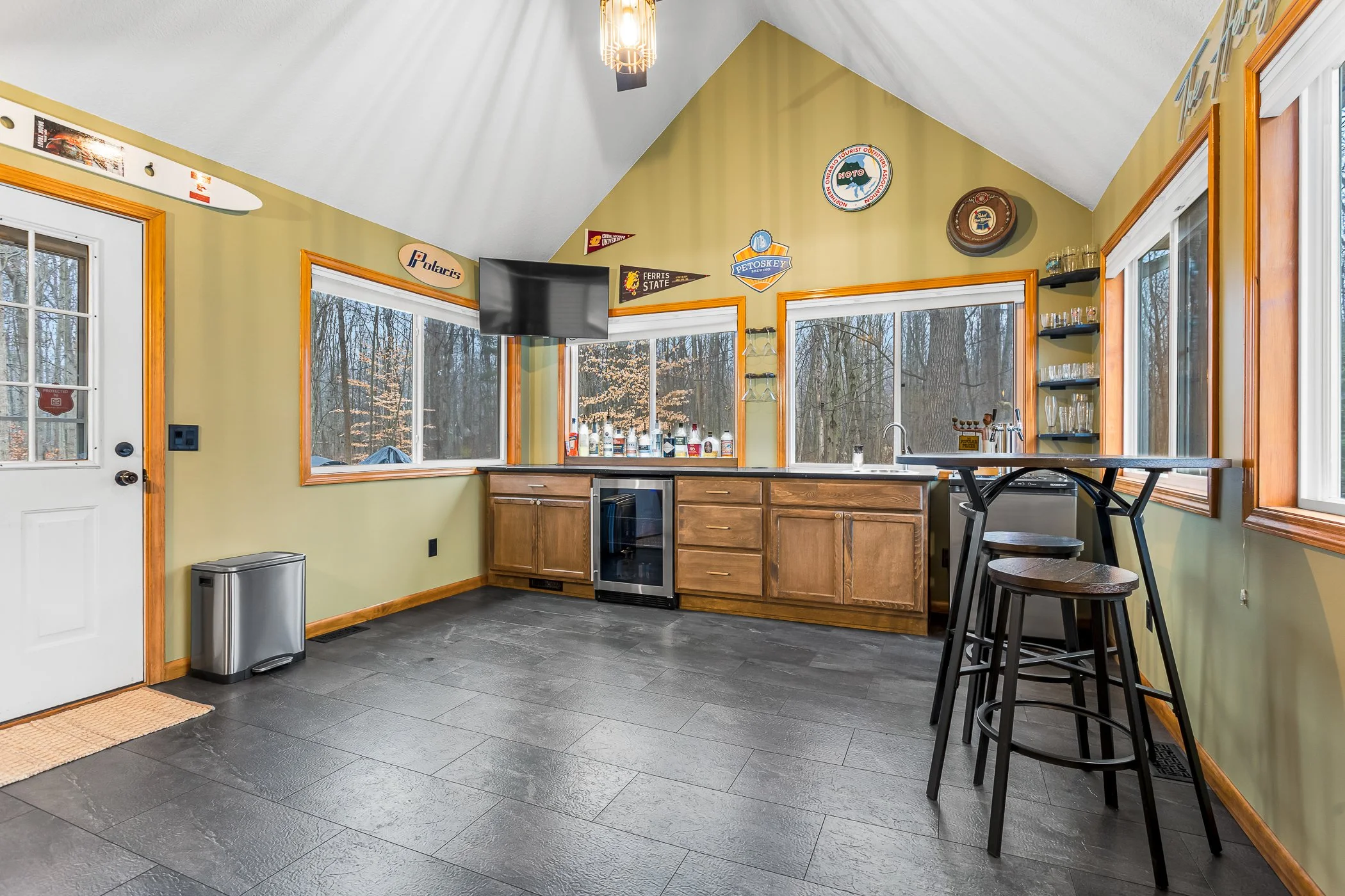 10798 E Remus Road_21.jpg