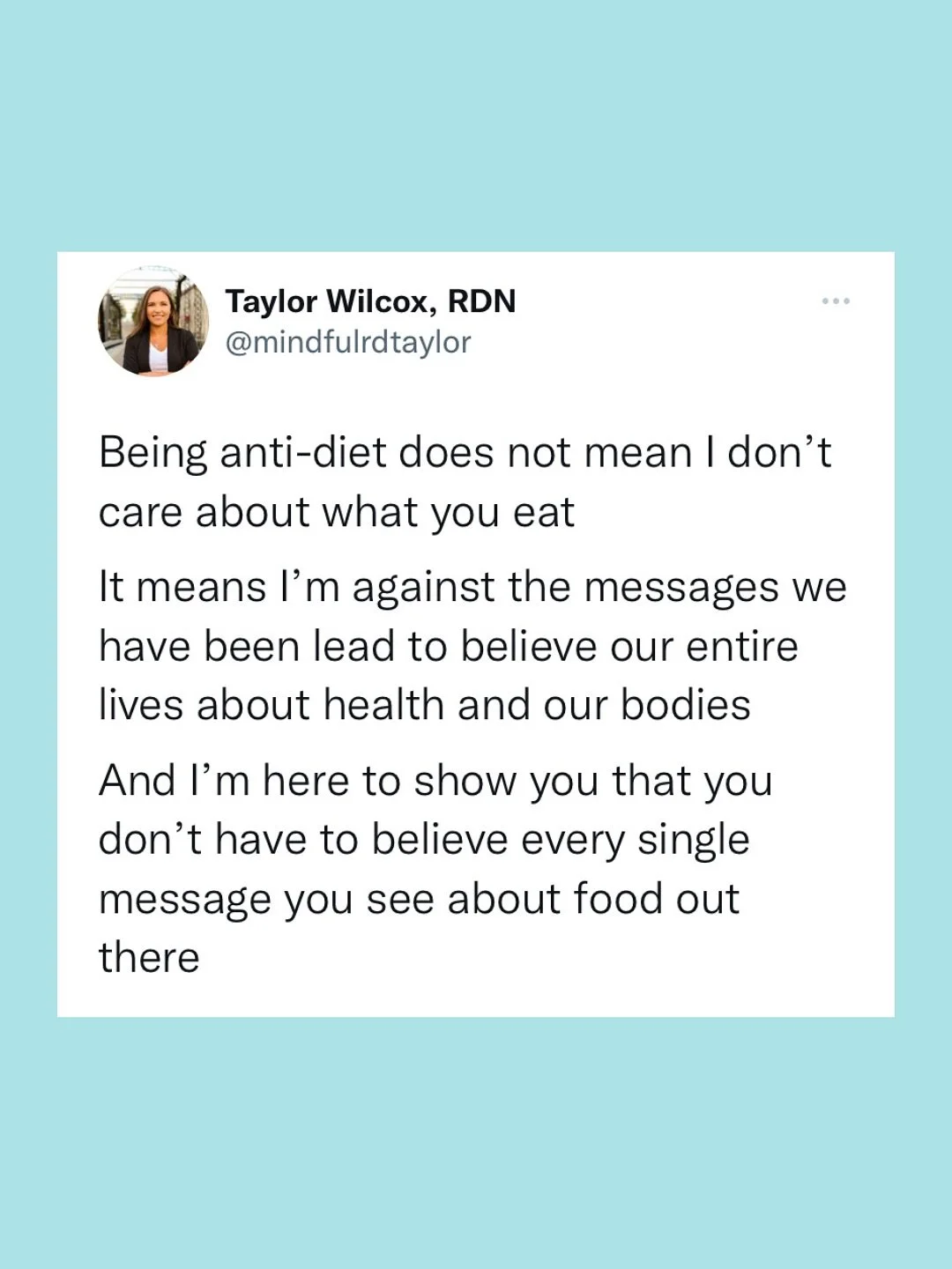 Simple nutrition advice often = correct nutrition advice

I get it, nutrition might seem complex because there&rsquo;s not a one-size-fits-all plan

That&rsquo;s totally understandable, but let me tell you what proper nutrition is not:
🚫 Supplements