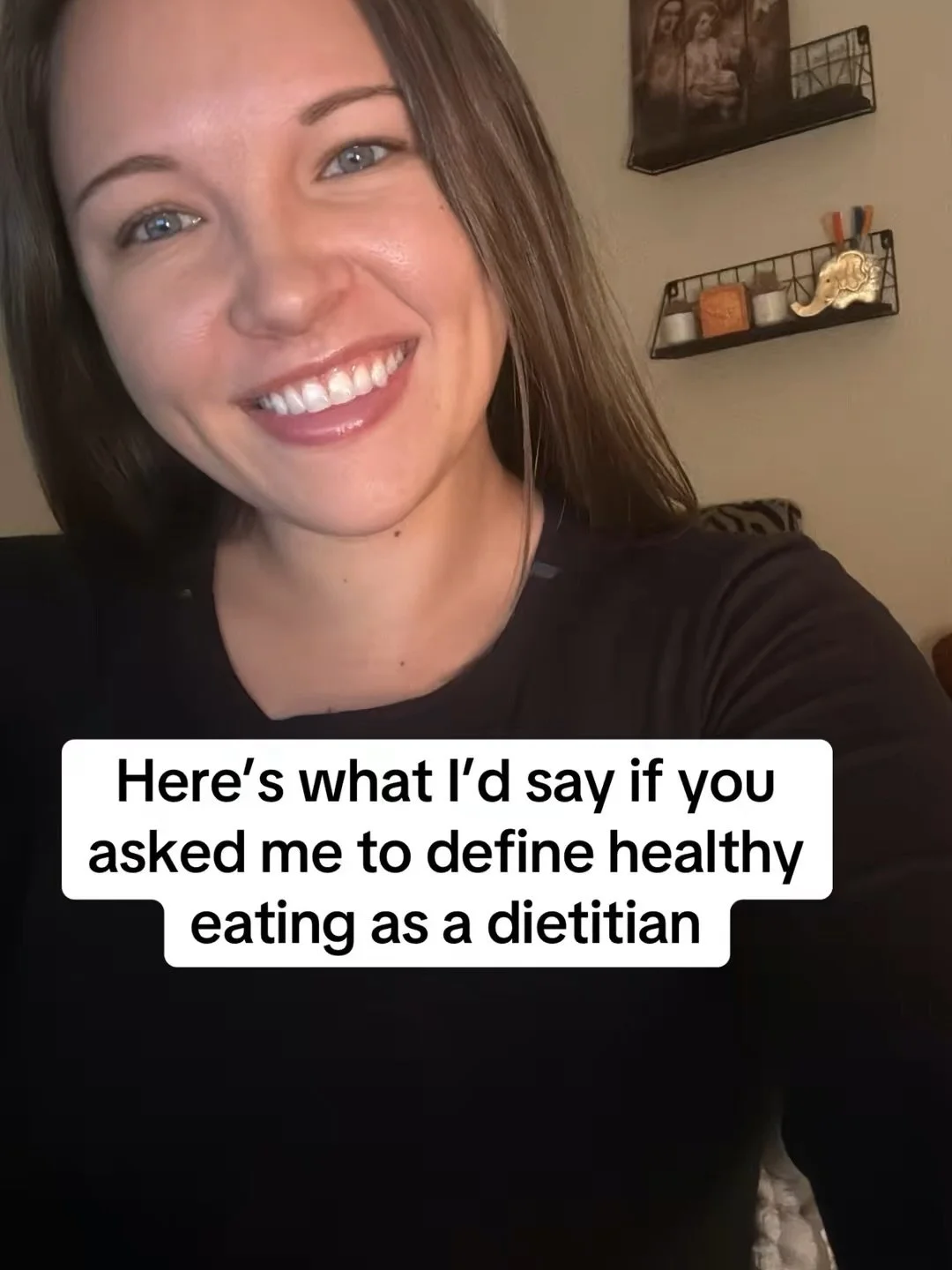 &ldquo;Healthy&rdquo; eating is personal and there&rsquo;s no one size fits all

But if you asked me as a dietitian to define the basics, here&rsquo;s what I&rsquo;d say ⬇️

1️⃣ Eating enough and getting a mix of food groups so your body can actually