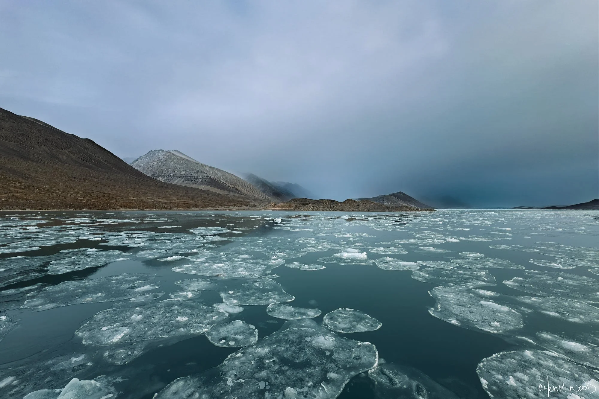 CW00634-Svalbard-Coast-scape-2025-2000-sig.jpg