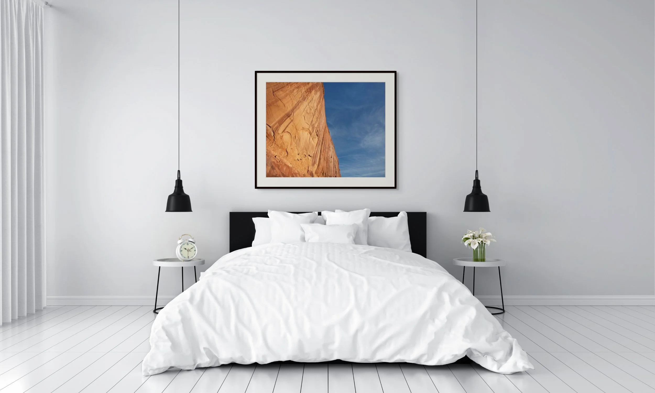 CW00601-Monument-Valley-The-Wall-2025-big bed.jpg