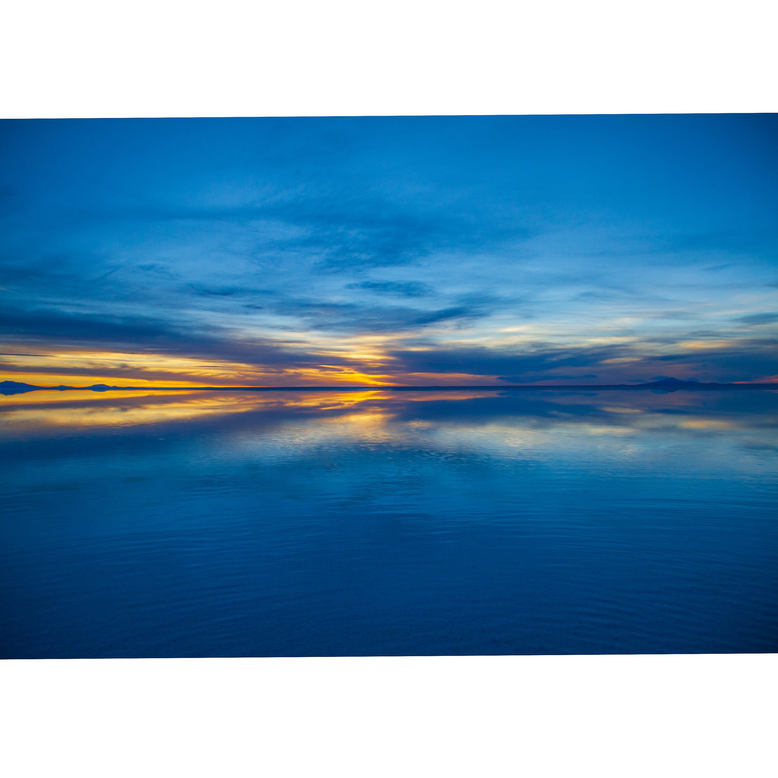Sunset-on-Salar-de-Uyuni-Bolivia-20170424-square.jpg