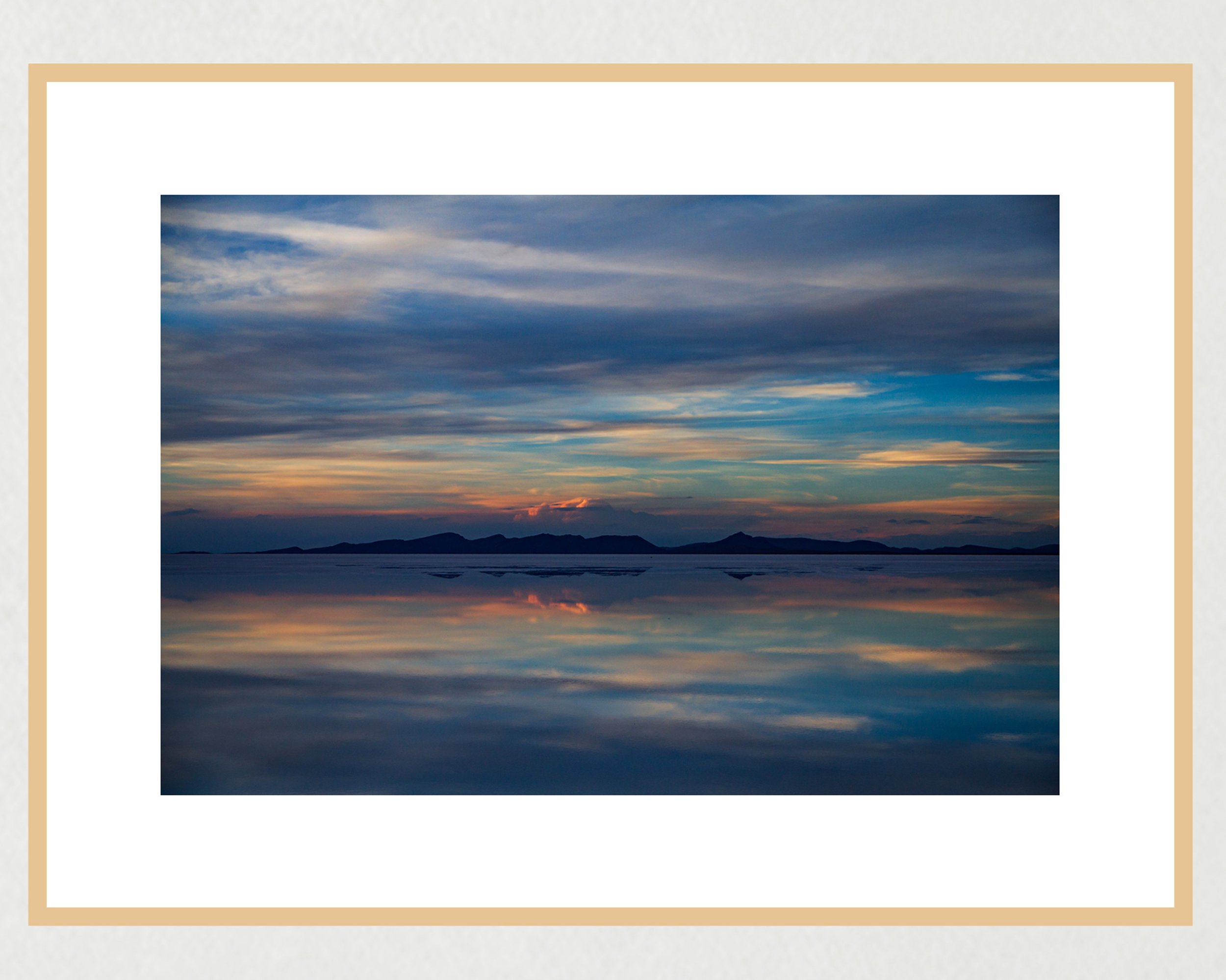 salar-de-uyuni-I-frame-landscape-maple-WB.jpg