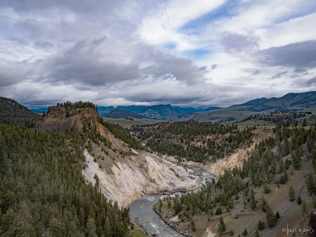 CW00447-Yellowstone-River-Below-Tower-Falls-2025-1080-sig.jpg