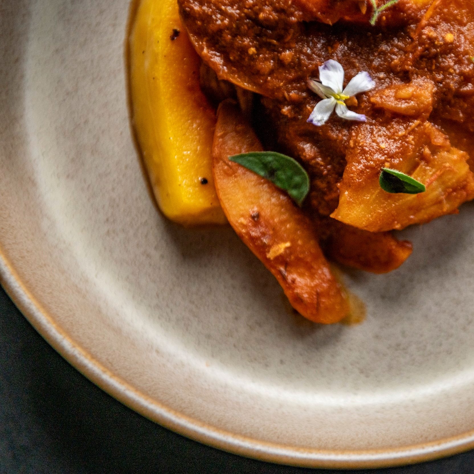 Mon 9.9 Pop-Up Casa Chantry $20 Deposit