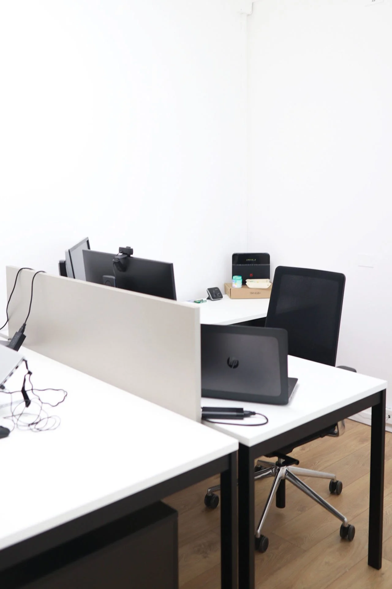 Etlog_Bado Office_03.jpeg