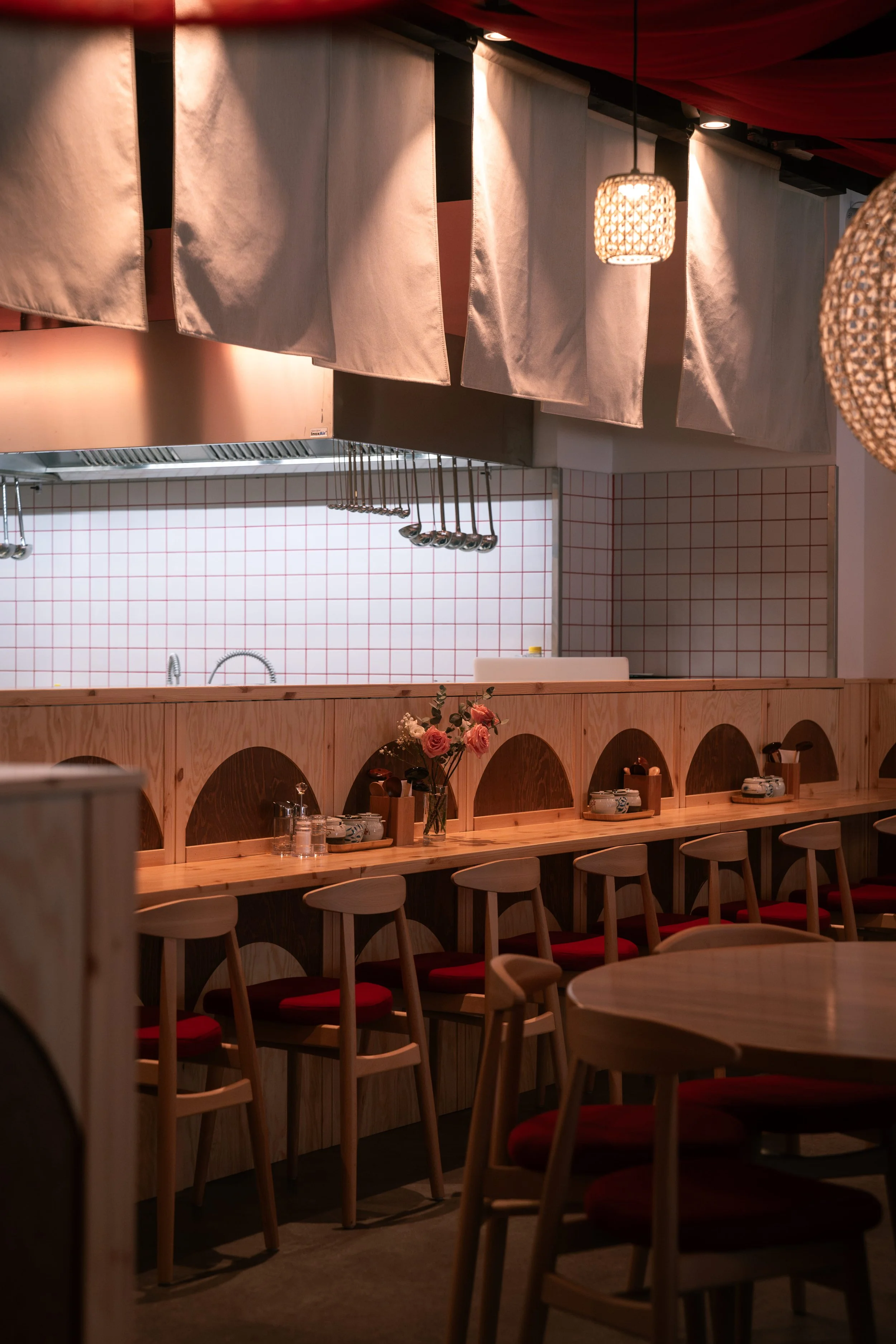 hayato_restaurant_innen_01-80(1).jpg