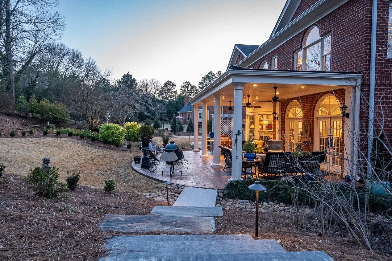 From pavilions to patios, we create outdoor spaces that feel like home.

Doesn't this look like the perfect place to entertain guests?