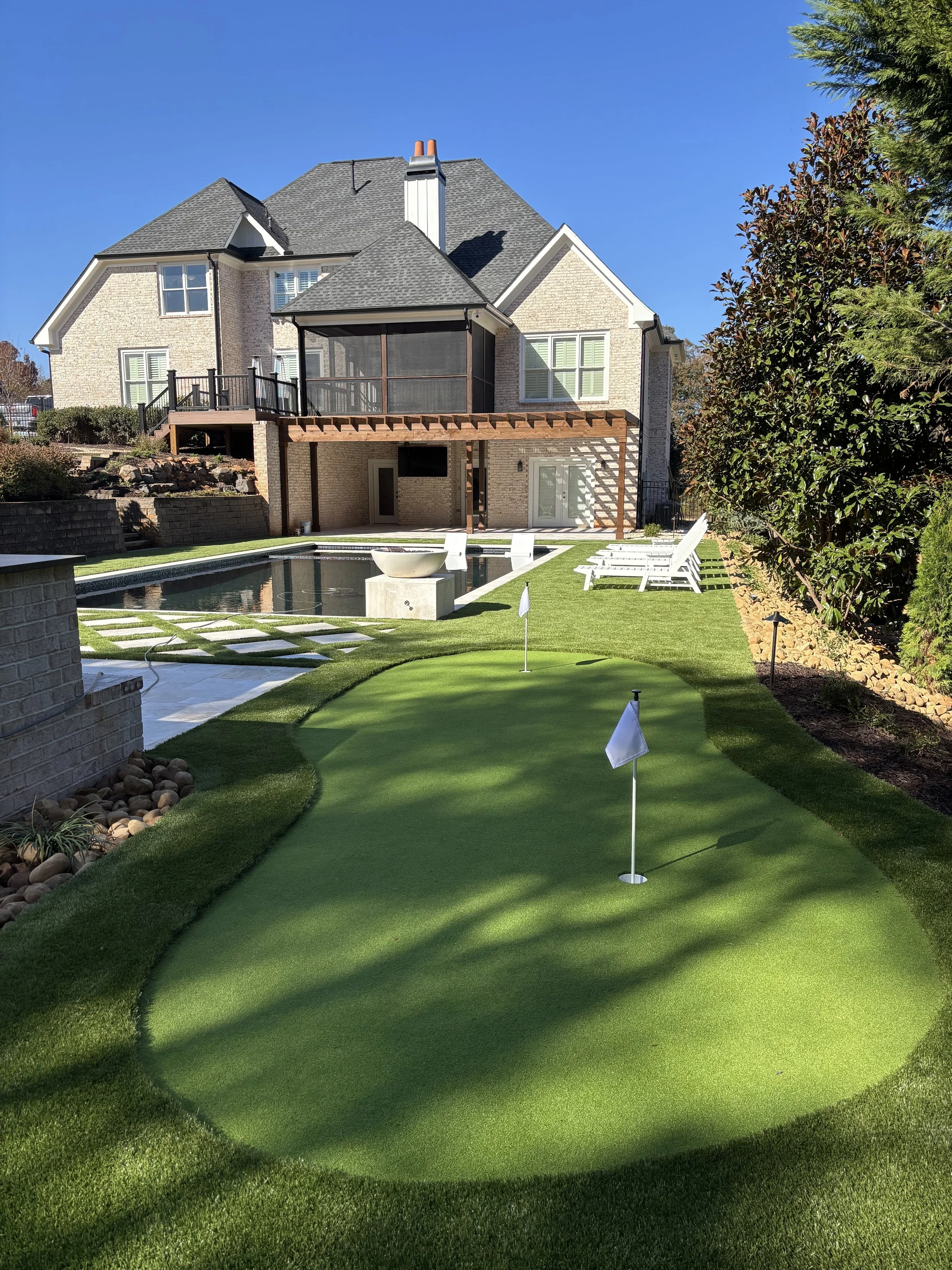 M - Putting Green.jpg