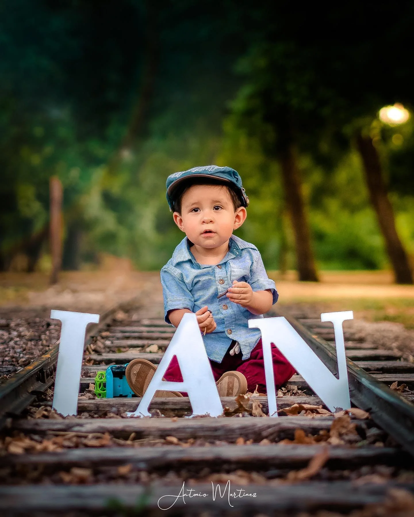 &ldquo;All your children shall be taught by the Lord, and great shall be the peace of your children.&rdquo;
Isaiah 54:13
Shot on sony a7iii + 85mm 1.8
.
.
.
.
.
.
#fortworthtx 
#ftworth 
#fortworthphotographer 
#fortworthweddingphotographer 
#ftworth