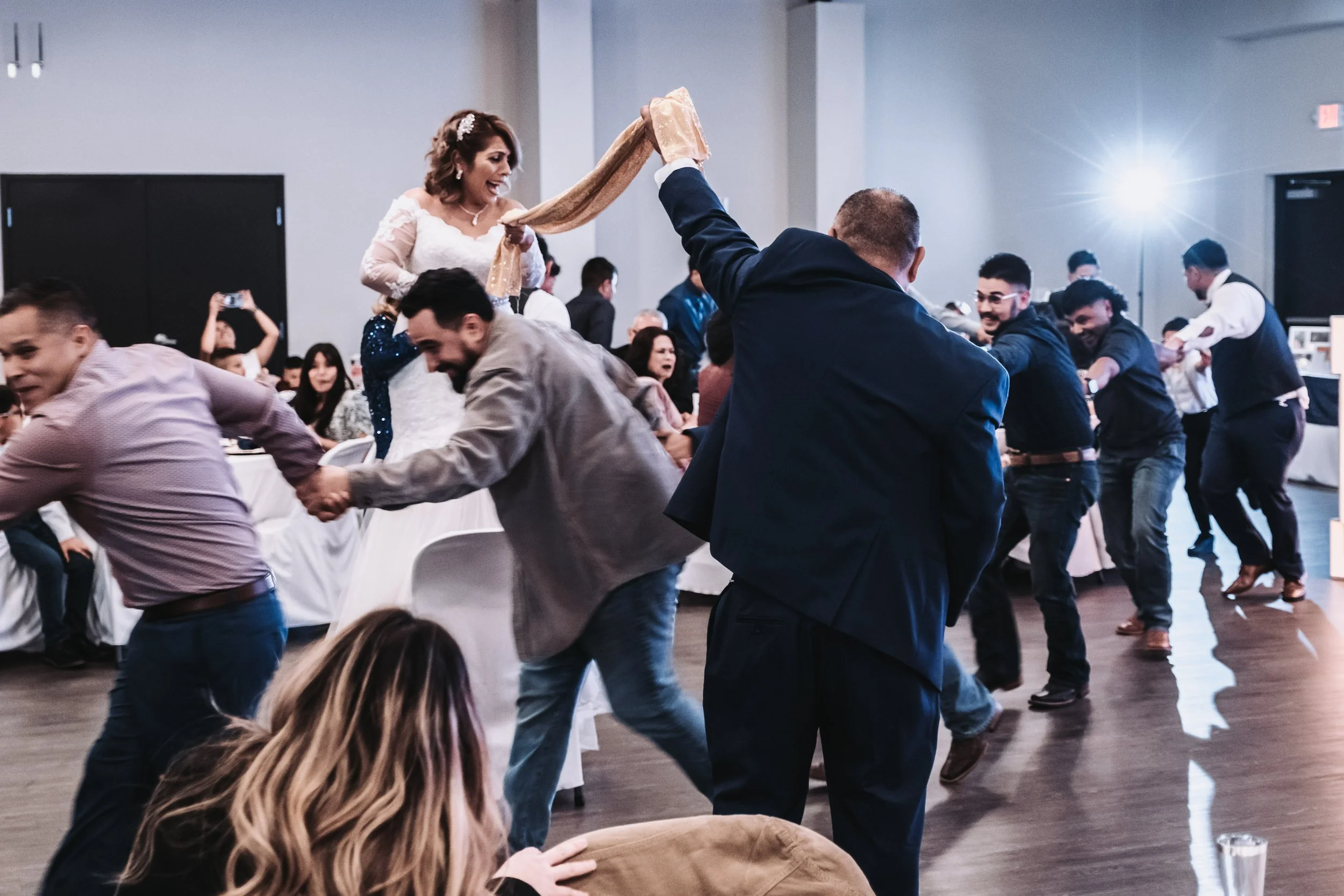 Antonio Martínez photography 

Wedding, engagement , event , quinceañera photographer in Fort Worth , Texas 

Antonio Martínez photography 