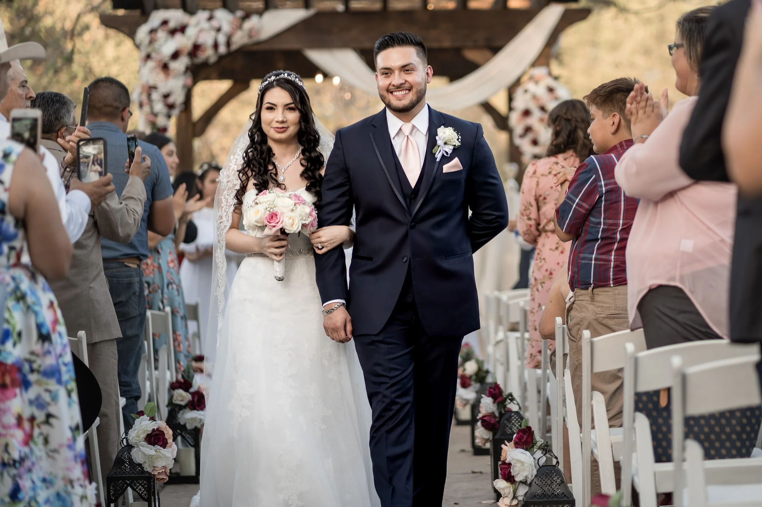 Antonio Martínez photography 

Wedding, engagement , event , quinceañera photographer in Fort Worth , Texas 

Antonio Martínez photography 