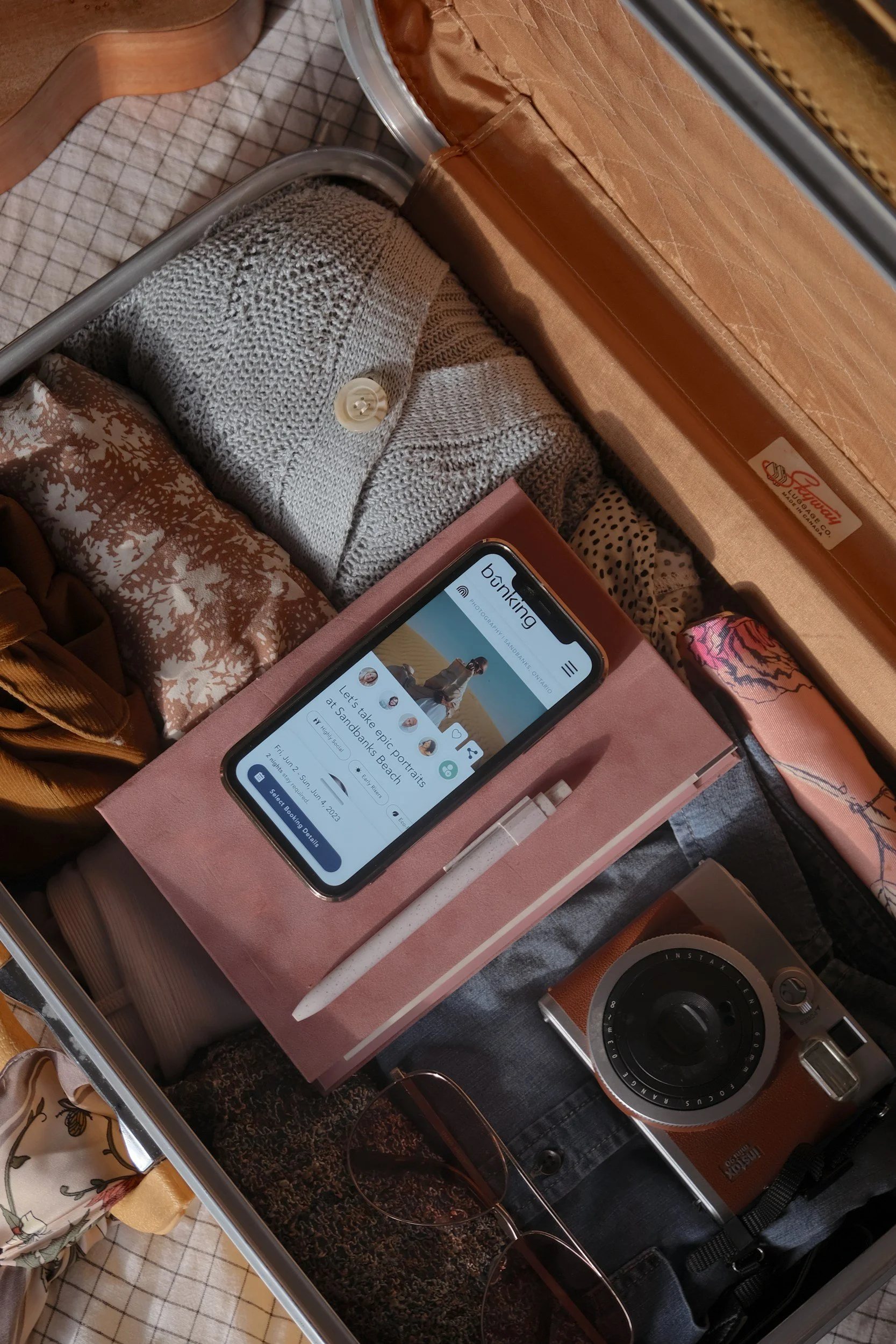 5 Golden Rules for Packing Smart: Holiday Style Made Simple
