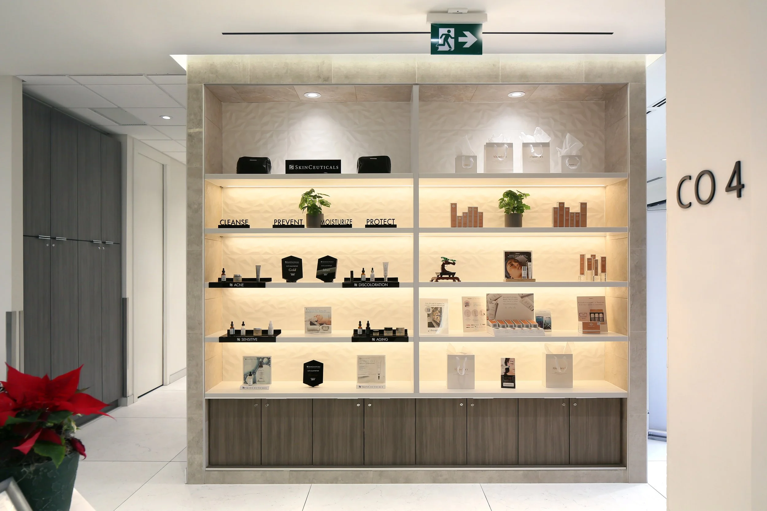 Shelf.jpg