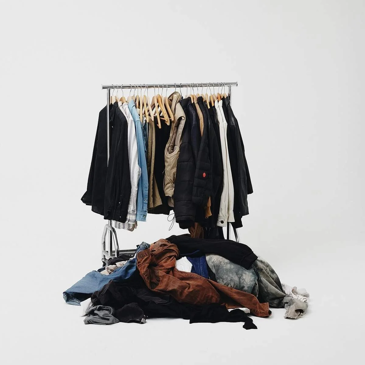 clearing space: sweat, sip, & swap