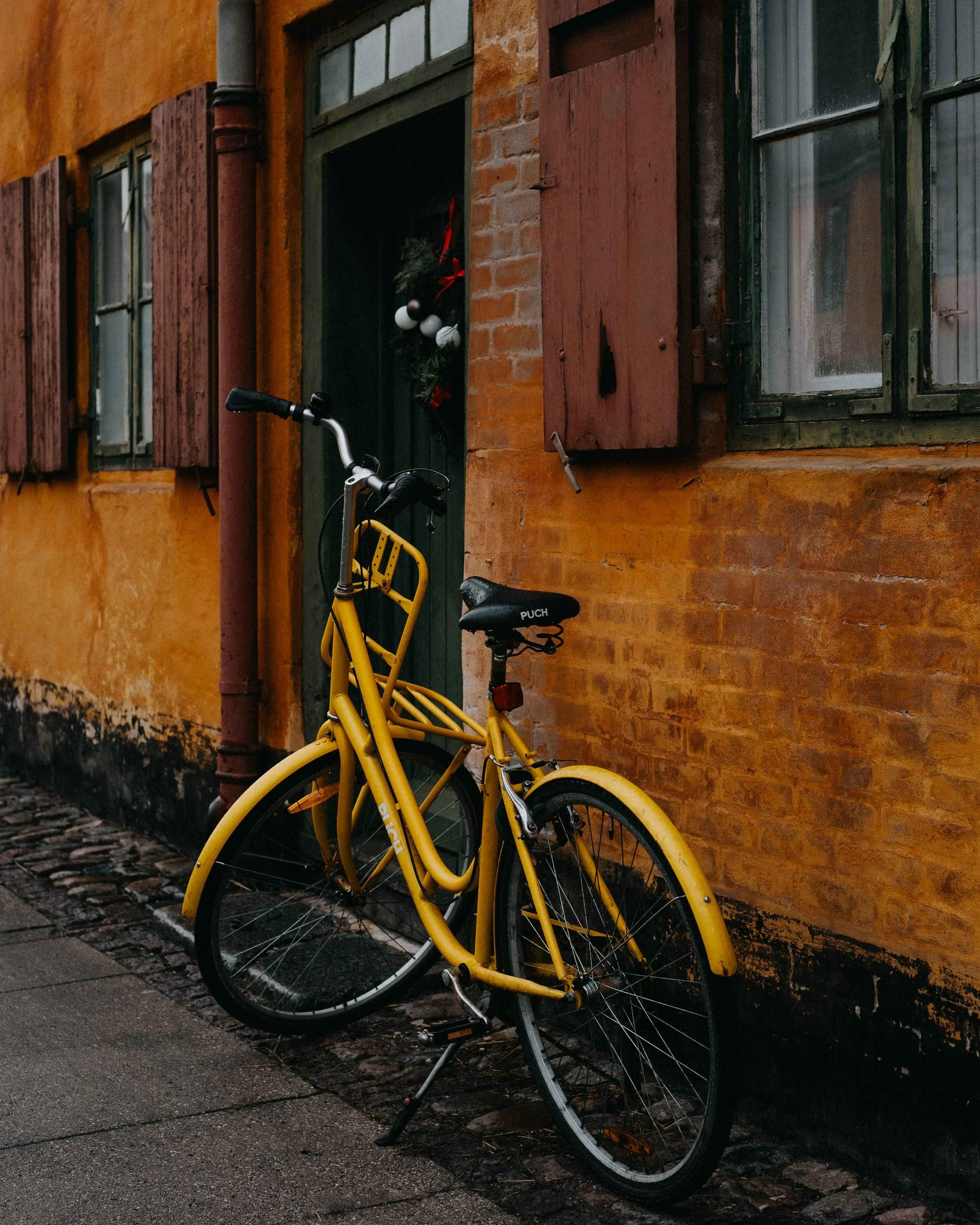 yellow bicycle