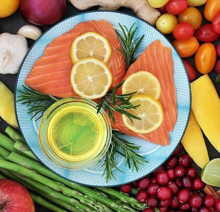 🥗 Med Instead of Meds &ndash; Davidson County

Learn to eat the Mediterranean way! Join this six-session series hosted by N.C. Cooperative Extension, Davidson County, designed to help you adopt a healthy eating pattern with:

* 7 simple steps to &ld