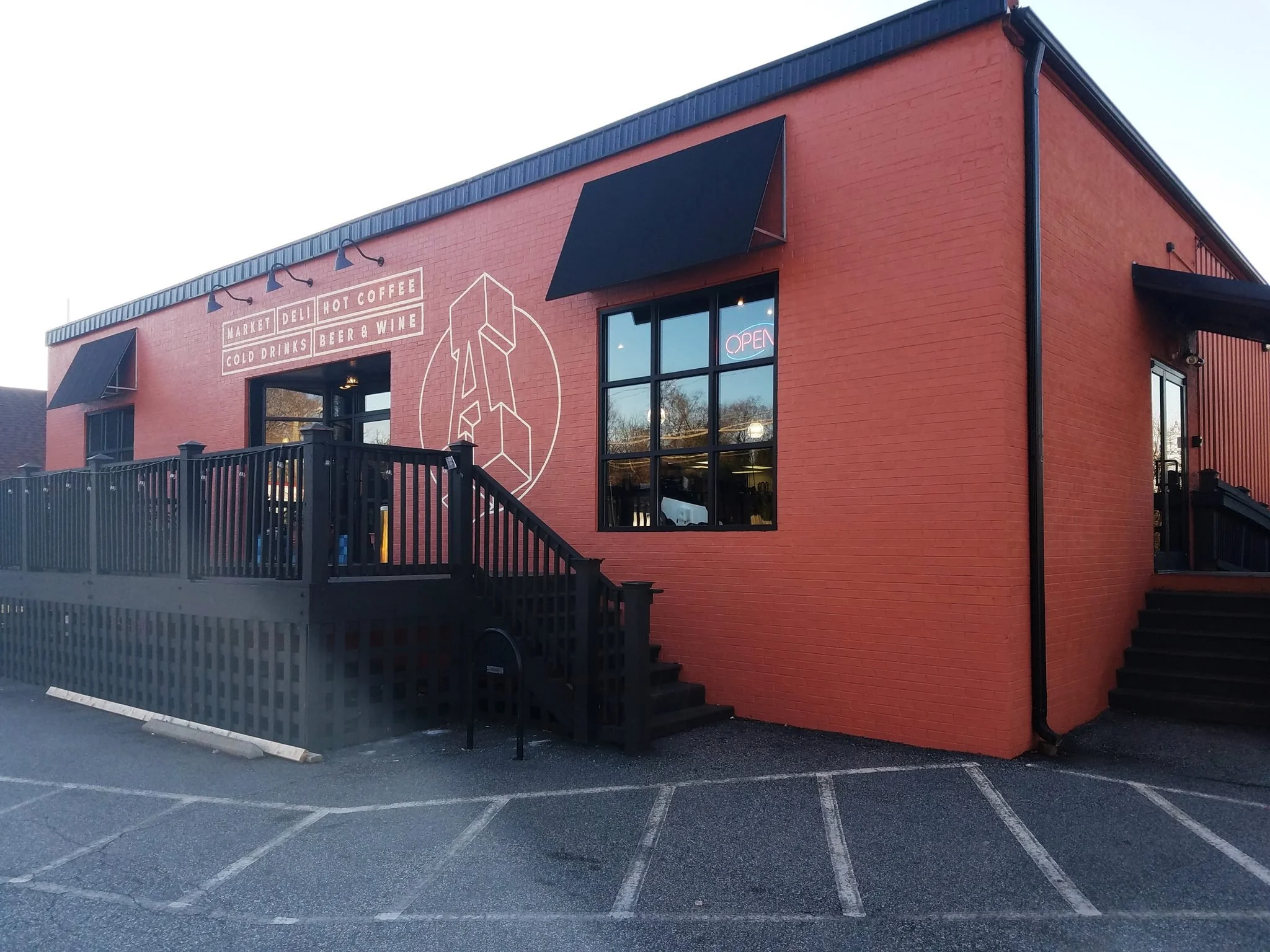 🚗 Pick Up Your Fresh Local Goods! 🥕🧀🍞
Skip the grocery store lines and shop online for farm-fresh produce, milk, eggs, cheese, and more&mdash;all from local farms you love! 💚🌽

✨ Featured Pick-Up Spot:
📍 Acadia Foods
228 W Acadia Ave, Winston-