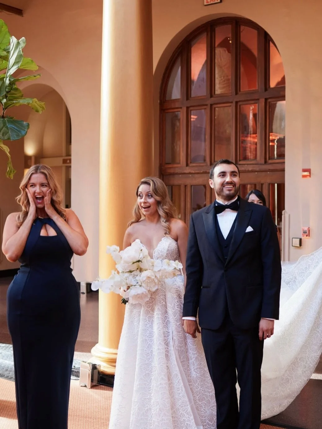 I&rsquo;m telling you, HANDS-DOWN my favorite part of the entire wedding is the room reveal for the couple!!! 👏🏻👏🏻👏🏻This is the moment where they finally see months and sometimes years of details, decisions and hard work come together. It is a 
