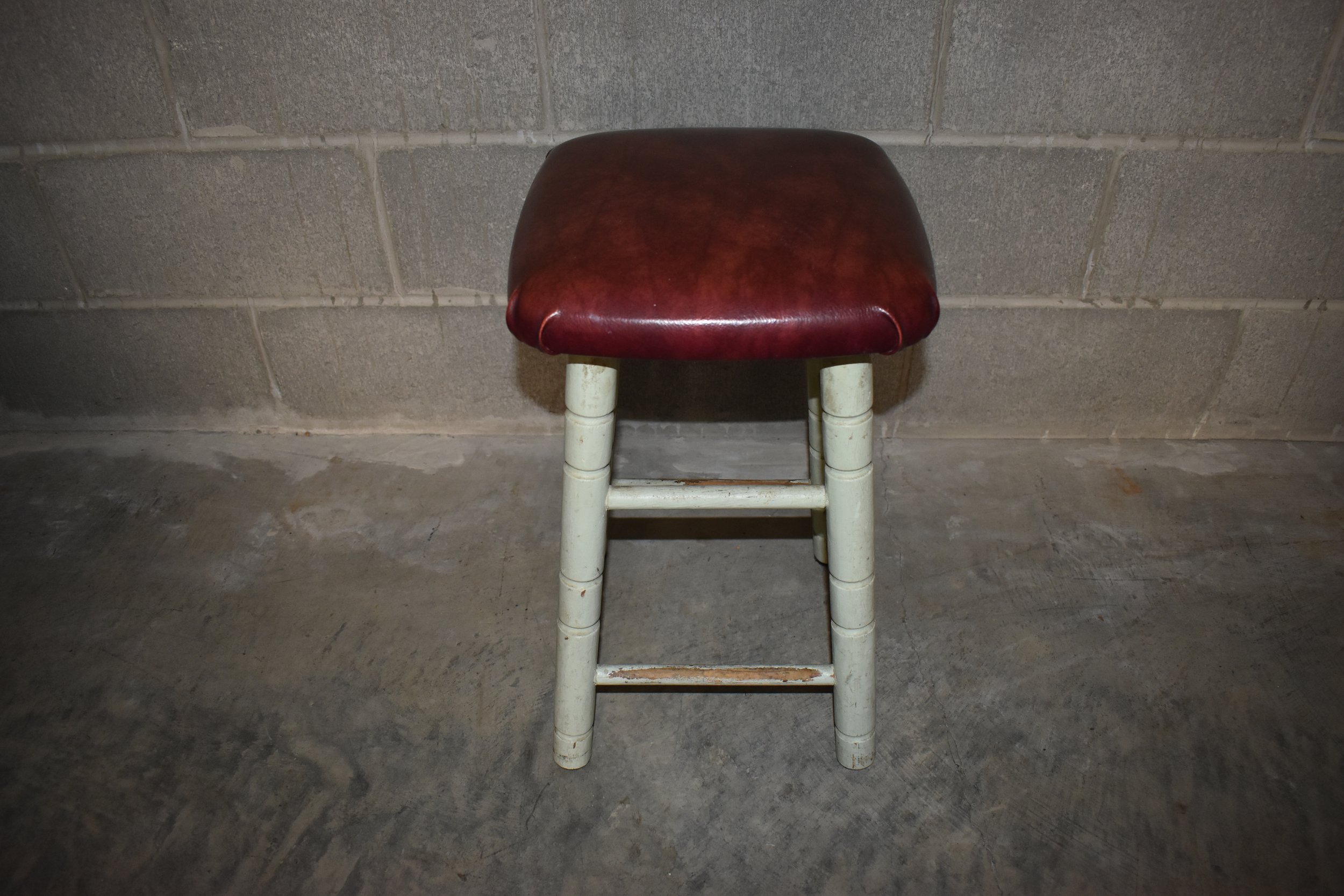 Vintage Rustic Wood Stool, vtg, classic