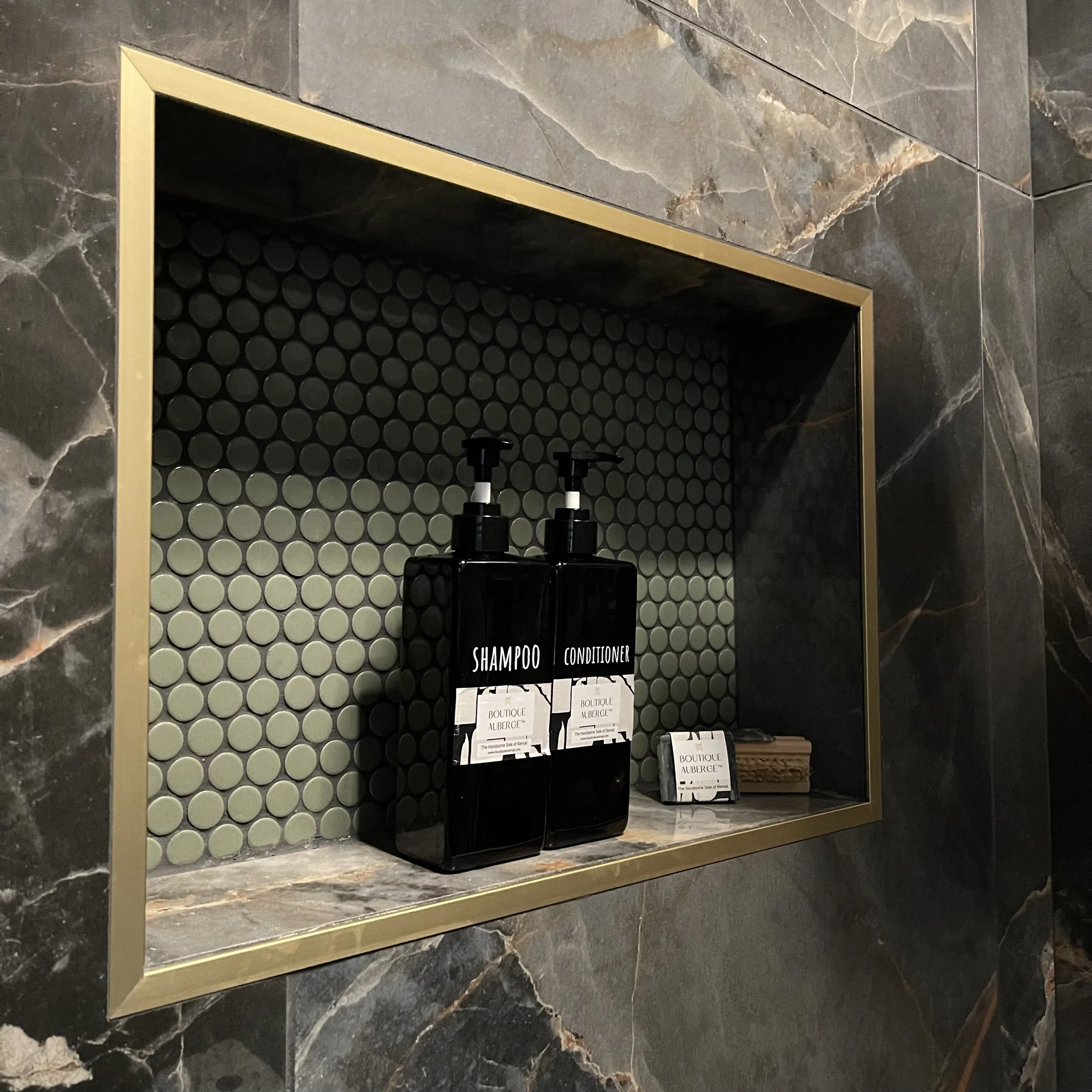 luxury bathroom photos. Luxury bathroom designer. Luxuriate in a weekend retreat near me. Intimate wedding night stay.