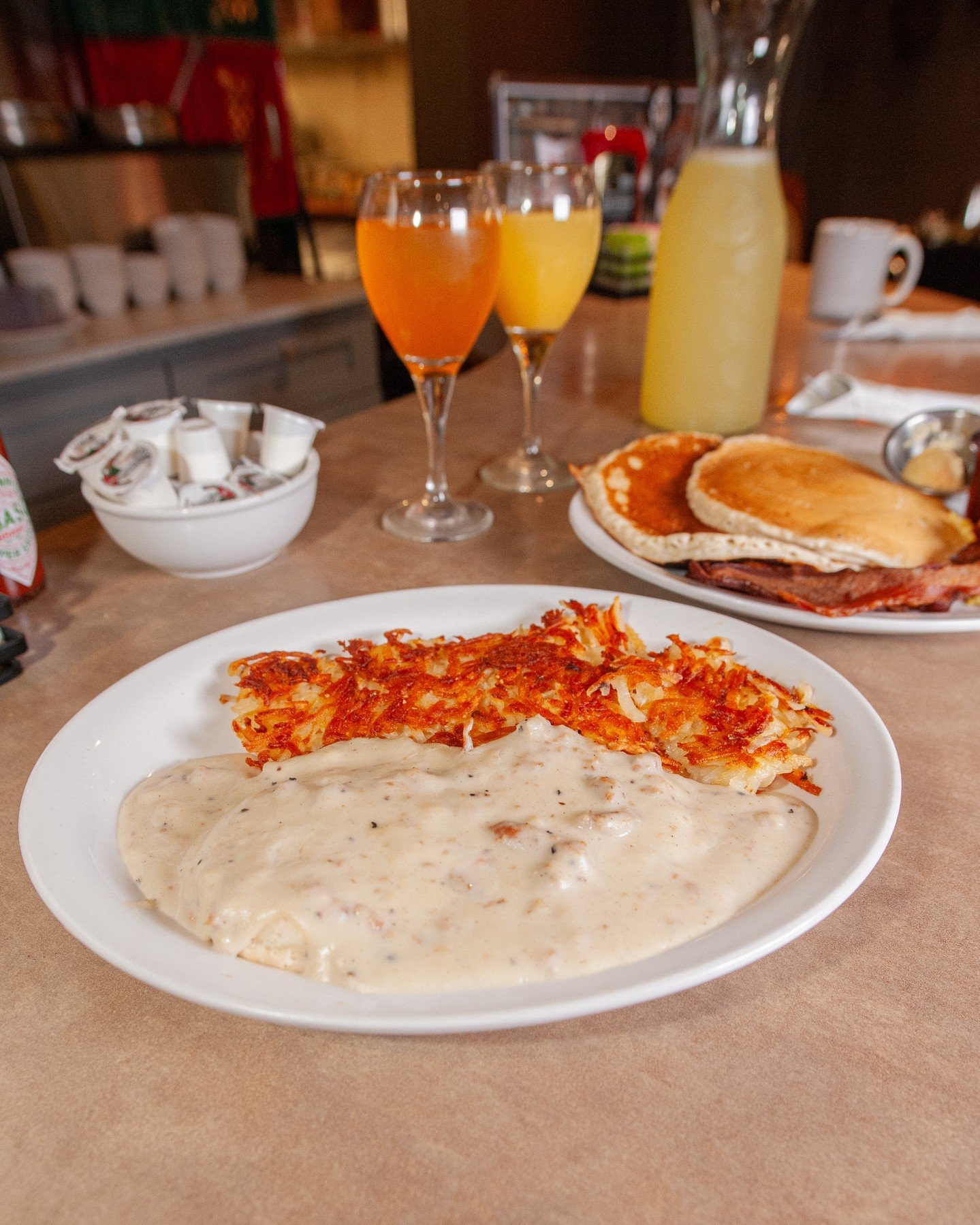 Ring in 2026 with us tomorrow! 🥂⁠
⁠
January 1st only: 50% OFF Biscuits &amp; Gravy, Country Pancakes, and Mimosas.⁠
⁠
Happy New Year, Lakewood, and thank you for another amazing year!