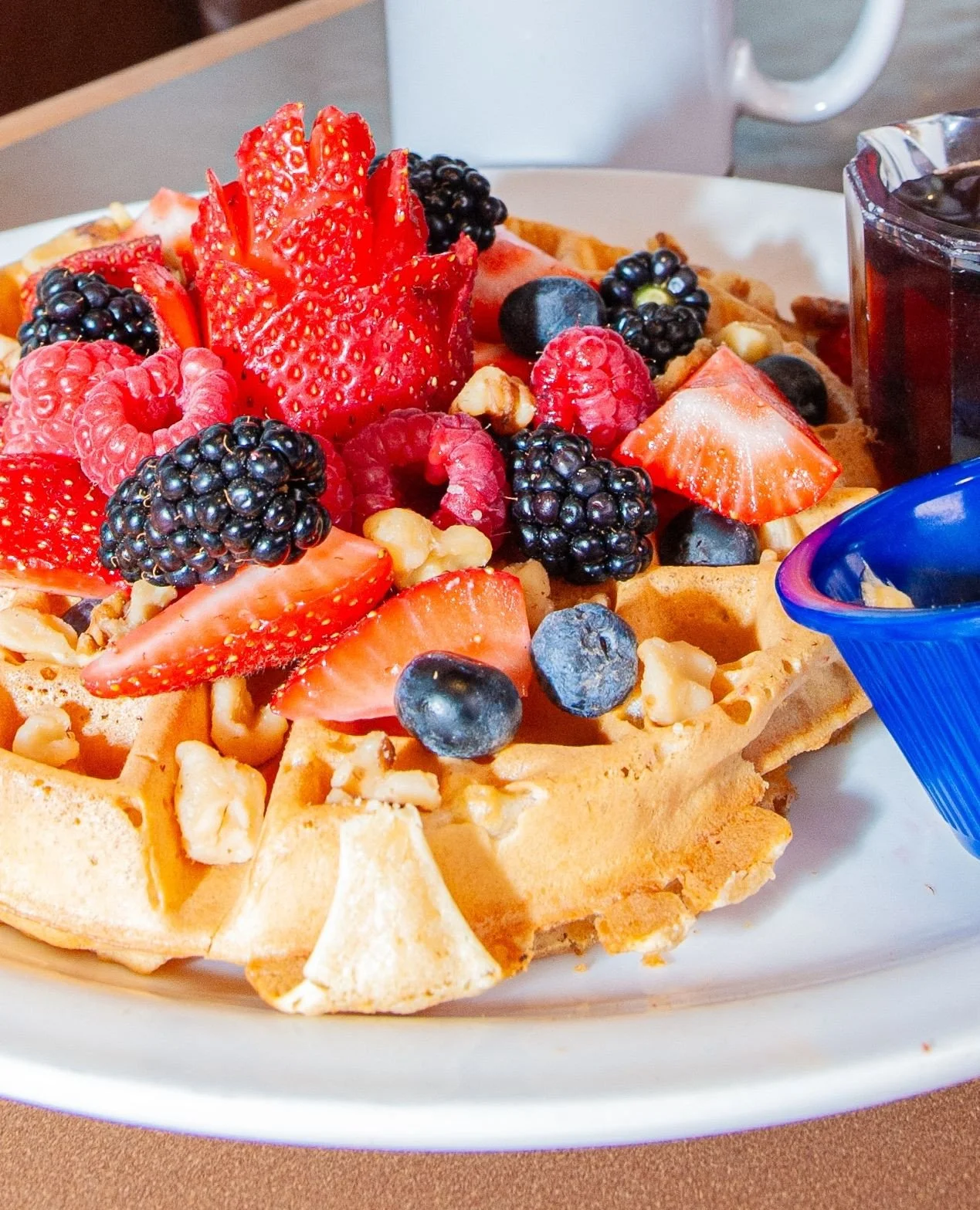 There&rsquo;s nothing like fresh fruit to add flavor and color to your plate!