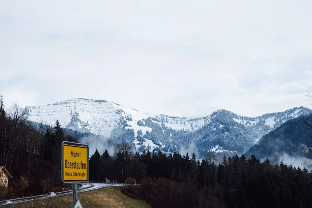 März in Oberstaufen: Berge, aber mach mal langsam.