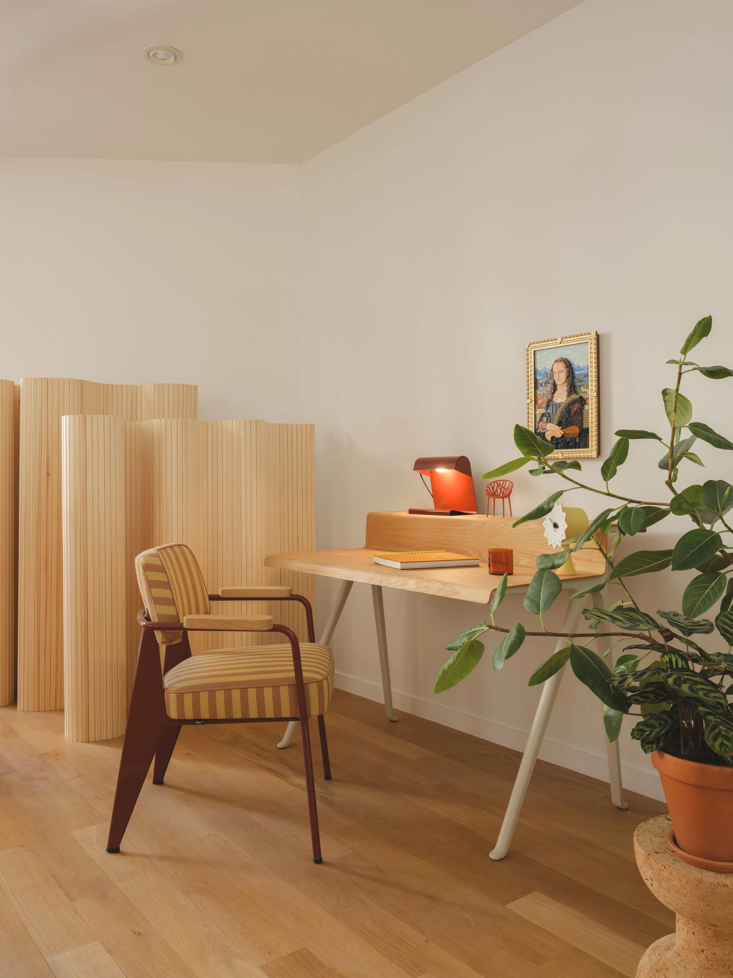Vitra_Paris_Showroom_Clemens_Poloczek_Part_02-5.jpg