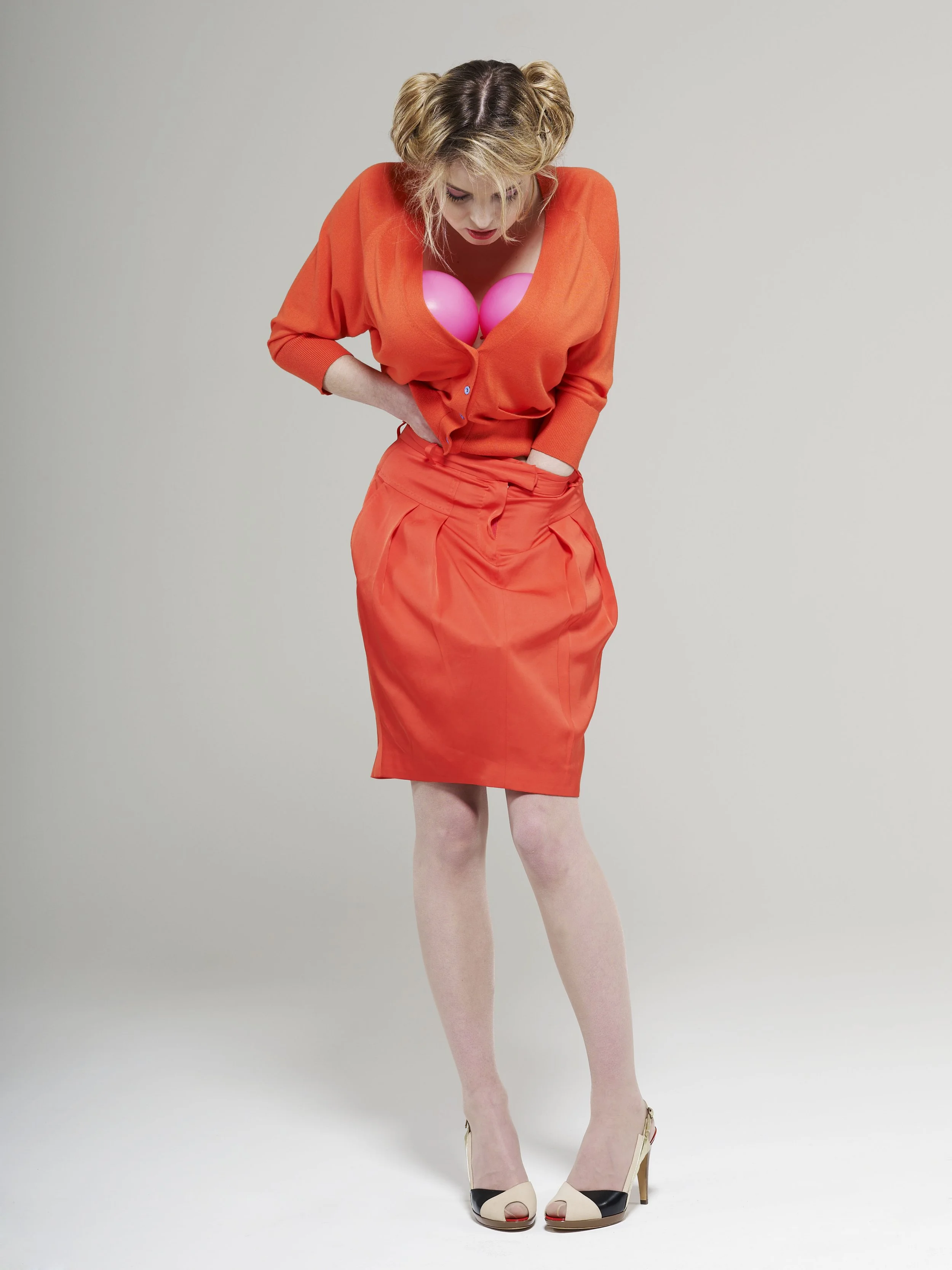 "Je Ne Suis Pas Un Homme (Not a Man) E2 "
Fine Art Baryté print - Edition 10 + 2 AP
67 x 90 cm and 45 x 60 cm 