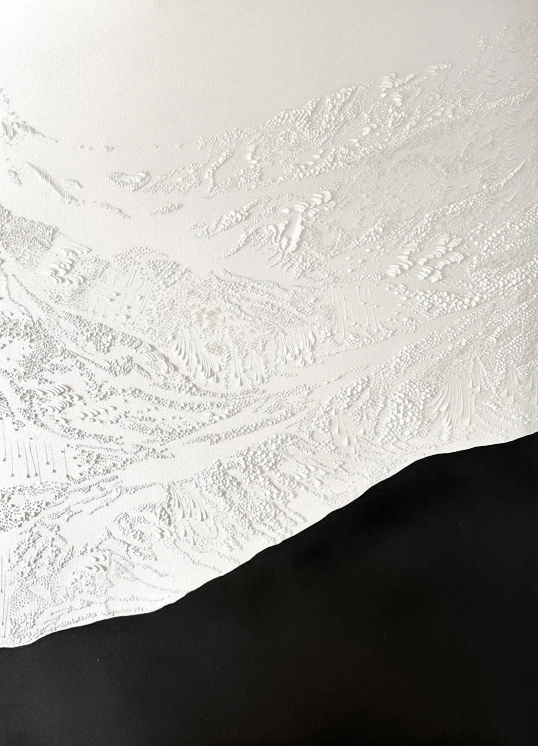 "Présence I", diptych
Bas relief on paper
115 x 84 cm