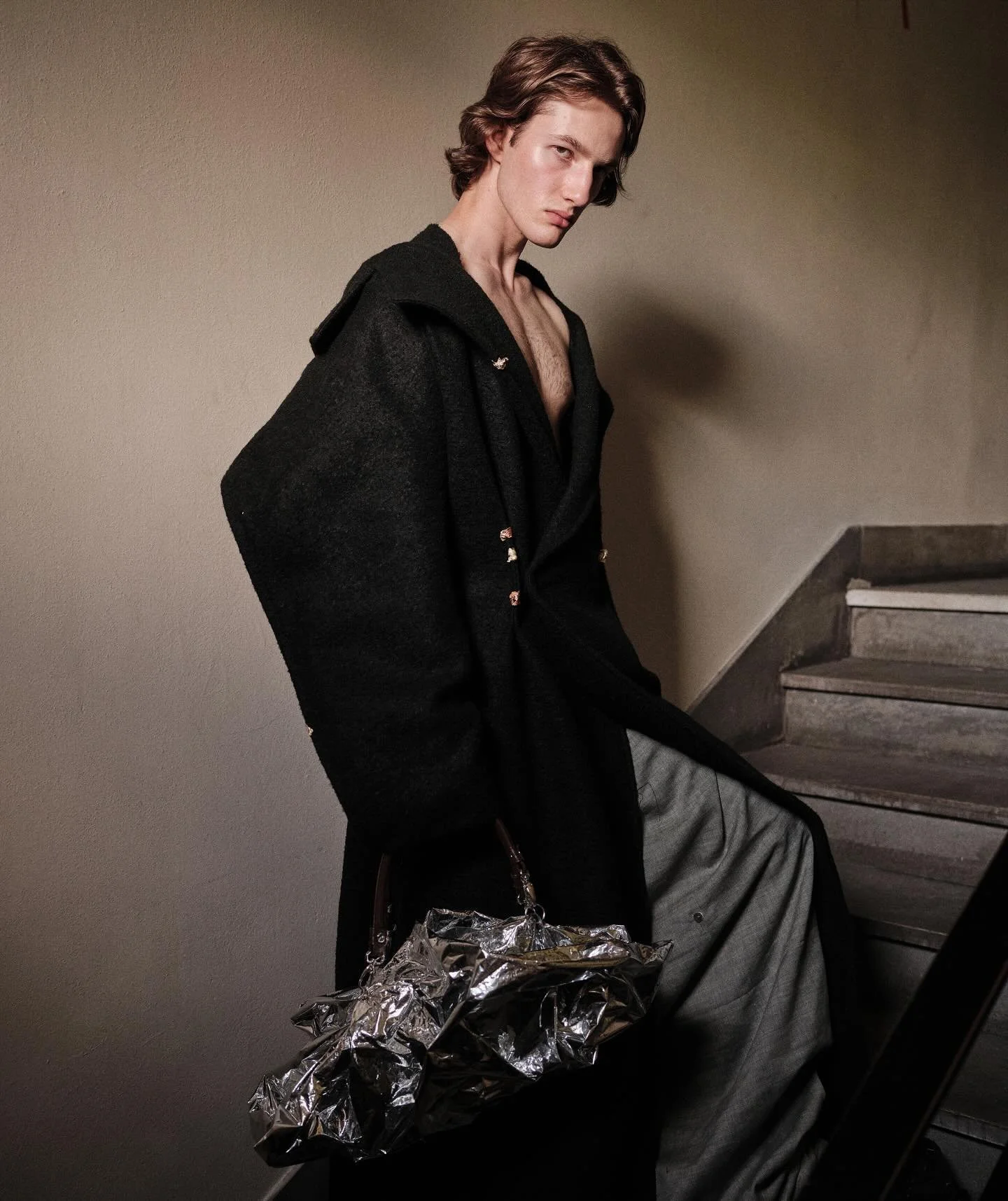 Meigu&rsquo;s Memorymaze - Look 006 &laquo;Archway coat&raquo;