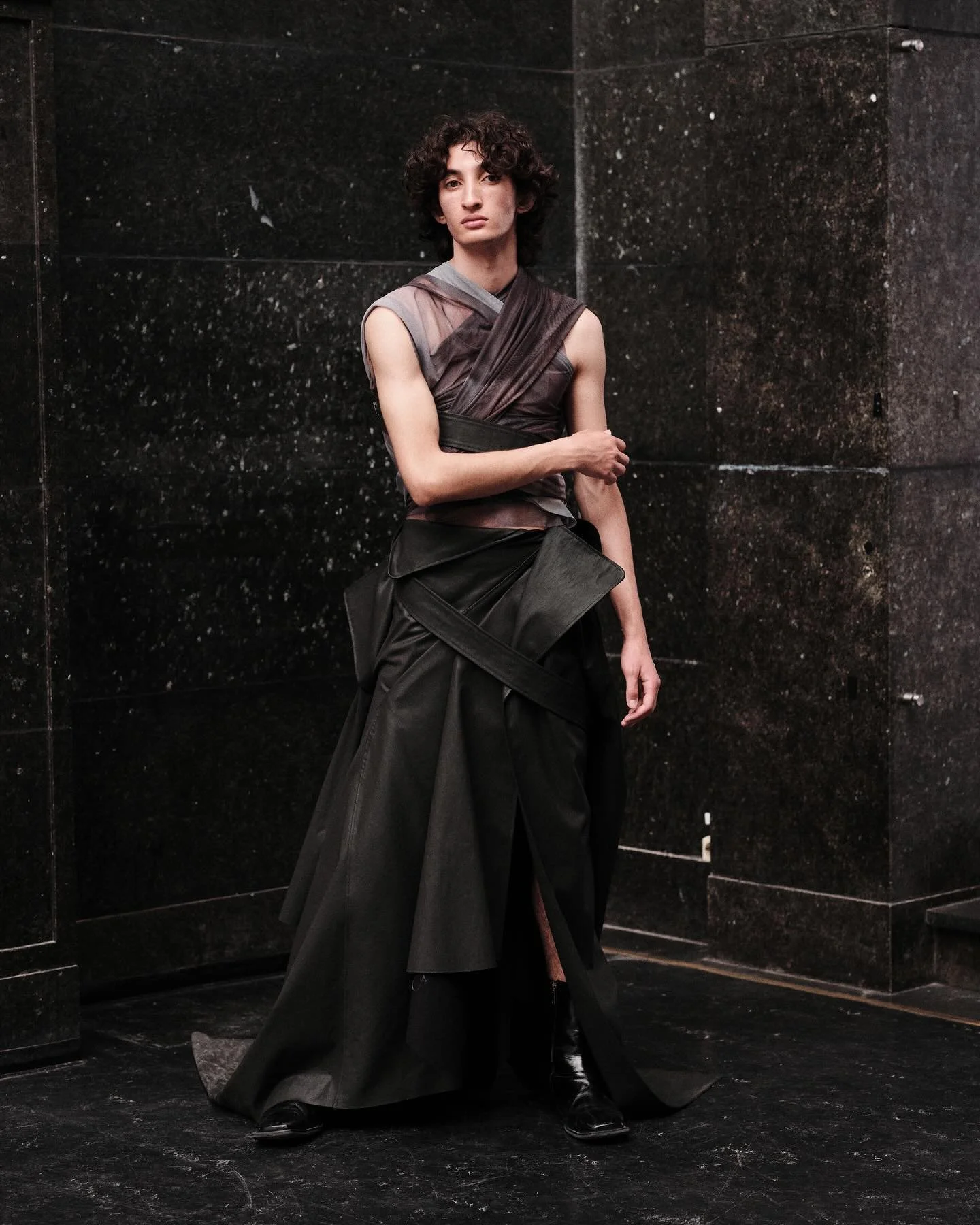 Meigu&rsquo;s Memorymaze - Look 003 &laquo;Trench wrap&raquo;