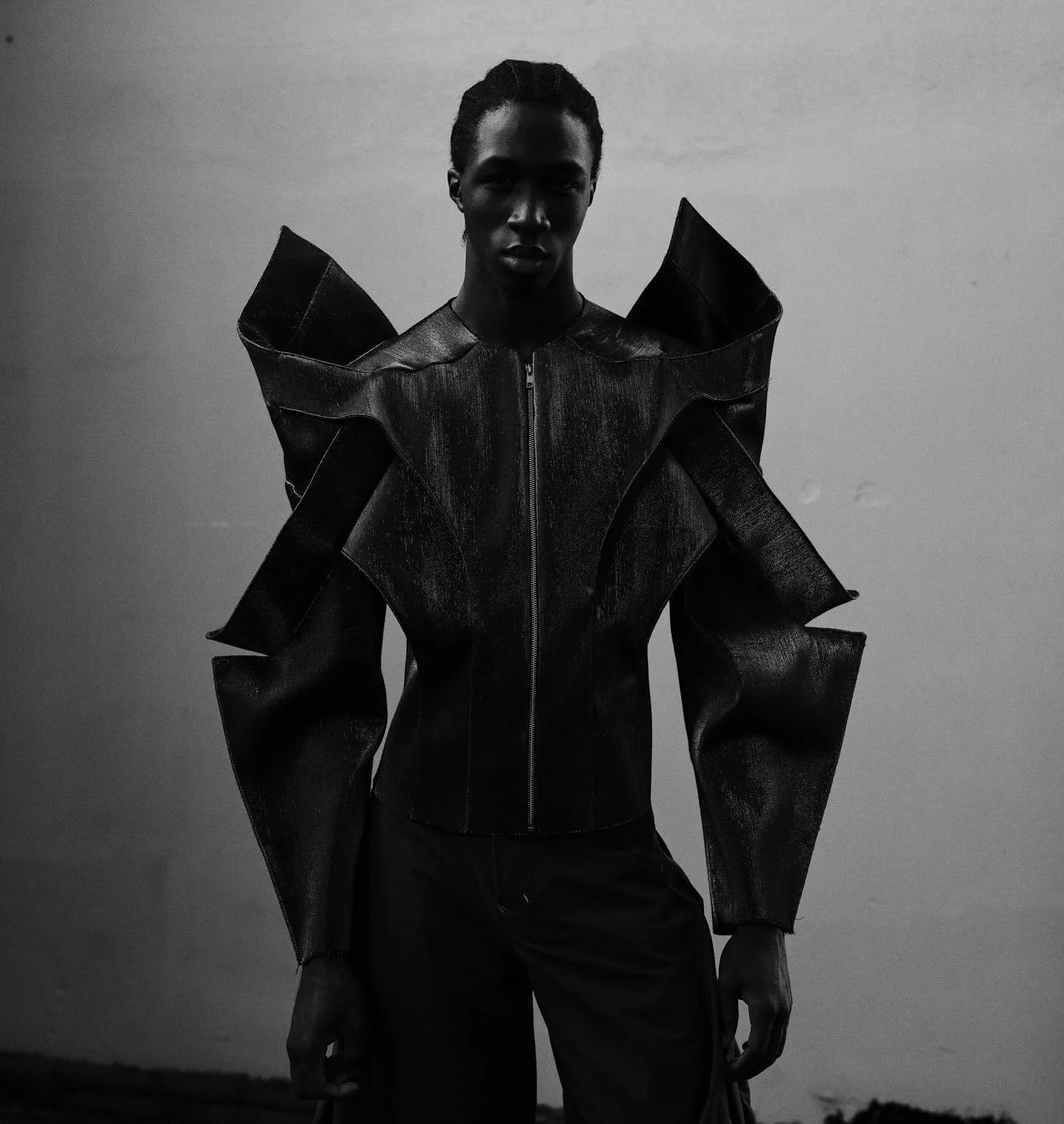 Meigu&rsquo;s Memorymaze - Look 001 &laquo;Mirror jacket&raquo;