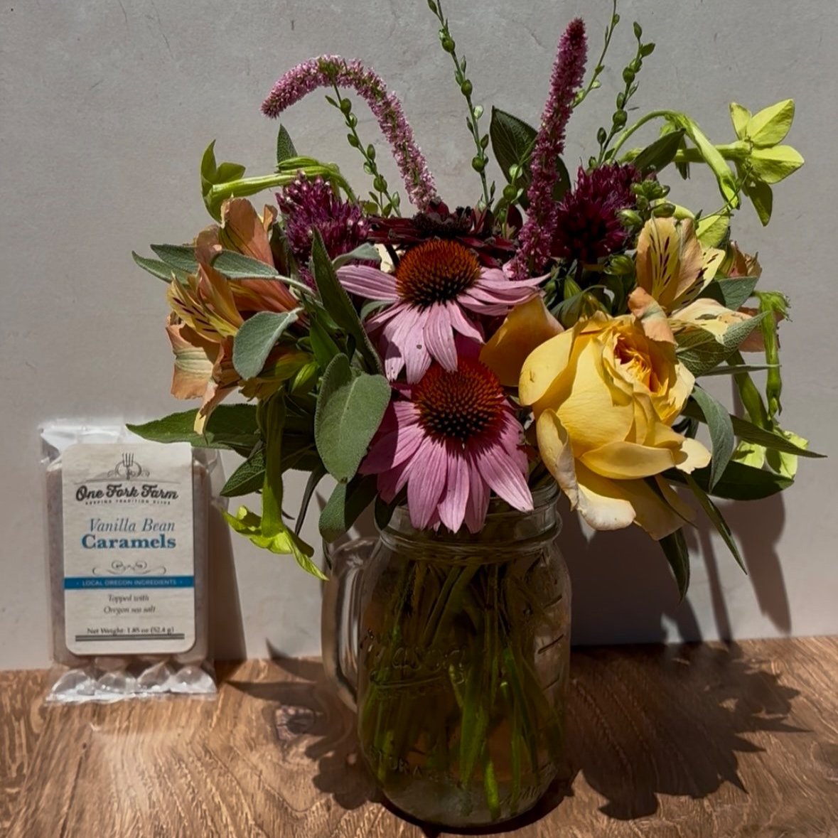 Caramels+and+flowers+bundle.jpg