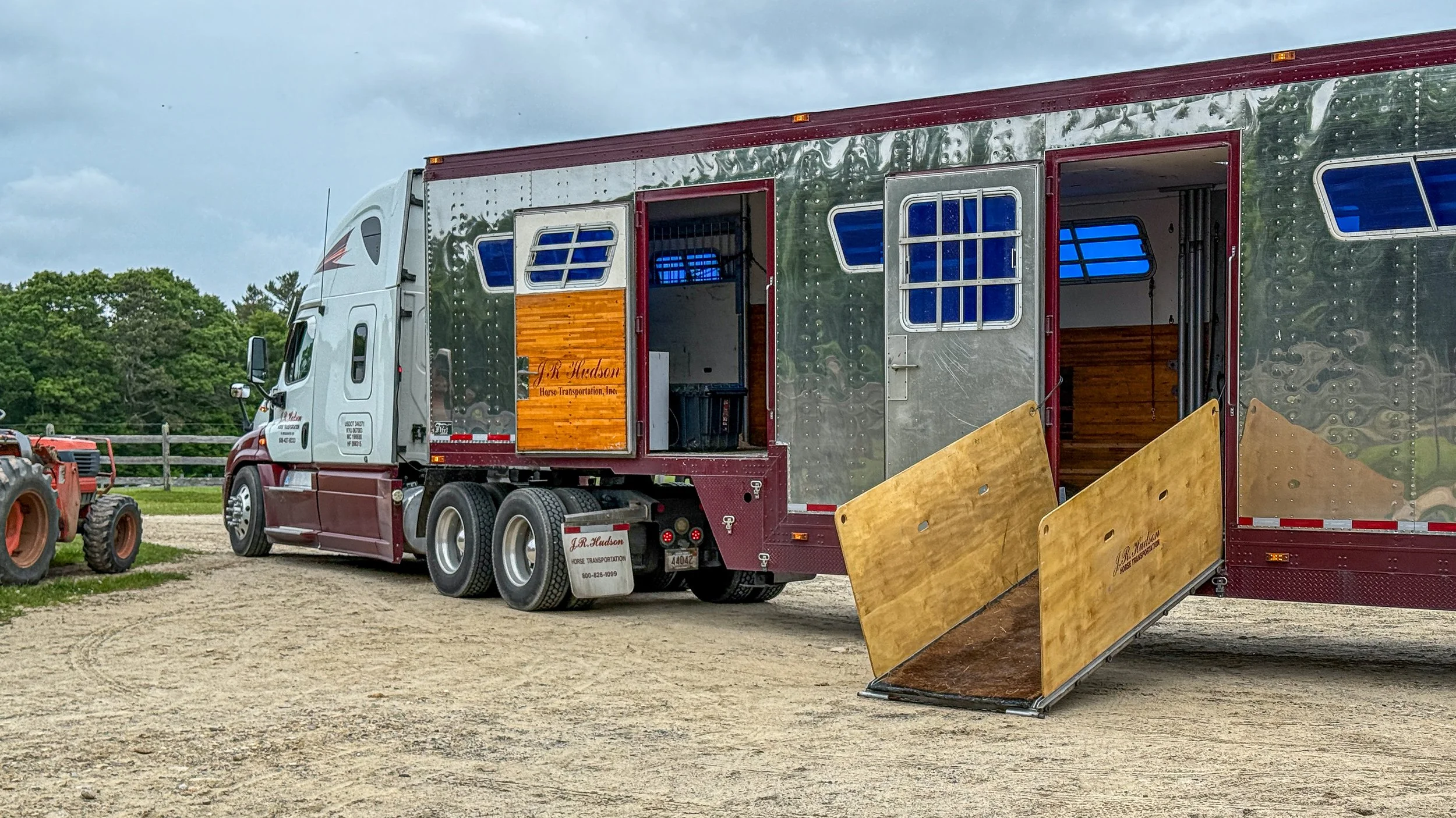 J.R. Hudson Horse Transportation with a load ramp, wide door, air ride truck and trailer in Massachusetts