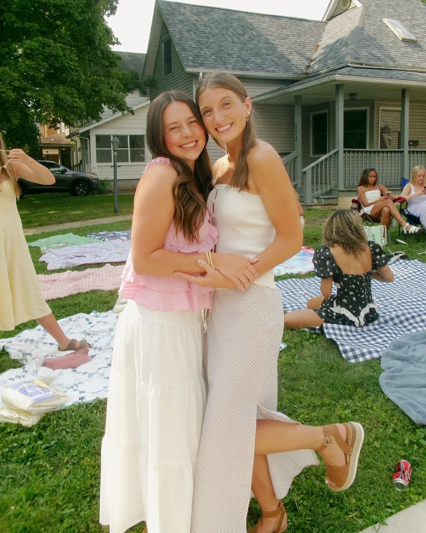 RECRUITMENT ADVICE - from your future chapter🤍

Recruitment chair: Isabelle TenBarge
Chapter: Alpha Gamma Delta
Year in School: Junior
 
"Be yourself from the very beginning&mdash;authentic connections are what truly matter, and the right chapt