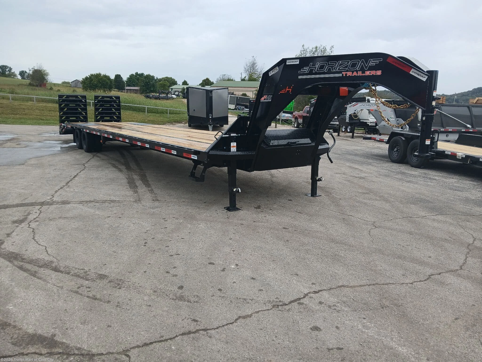 2026 Horizon Trailers FHZGN 40' 10k Deckover Trailer