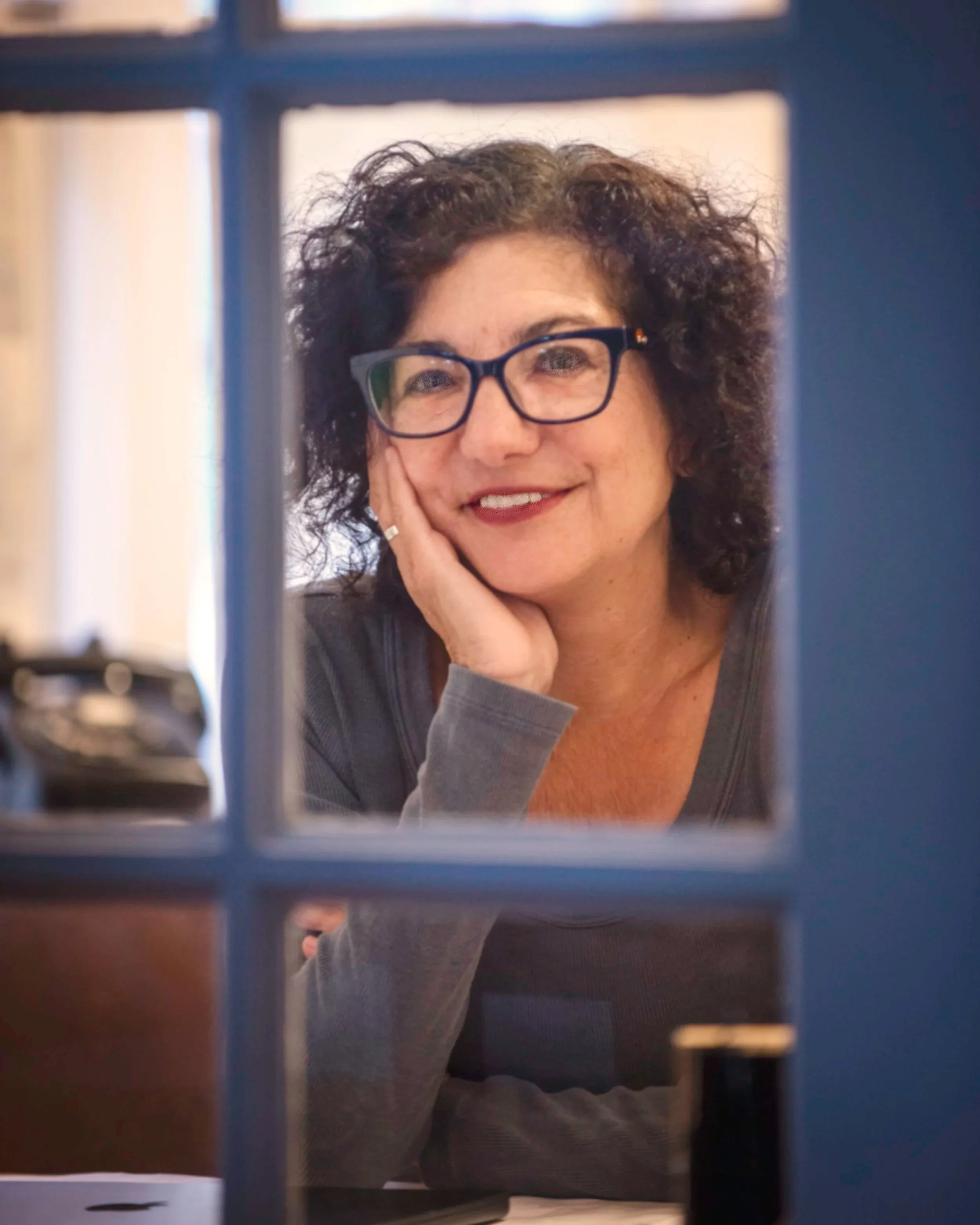 Christina Boufis, mystery and thriller author, author portrait
